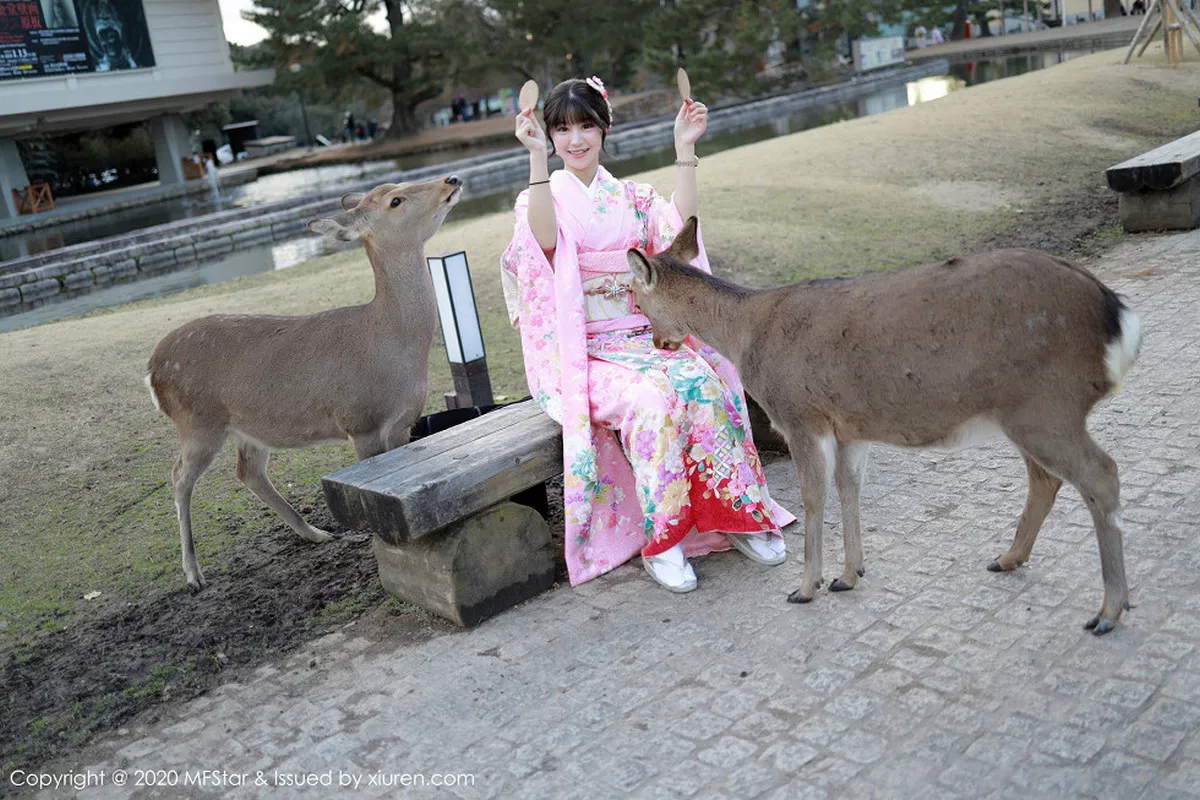秀人集.com_[MFStar模范学院]Vol.254_女神朱可儿Flower日本旅拍绚丽和服真空秀豪乳诱惑写真75P