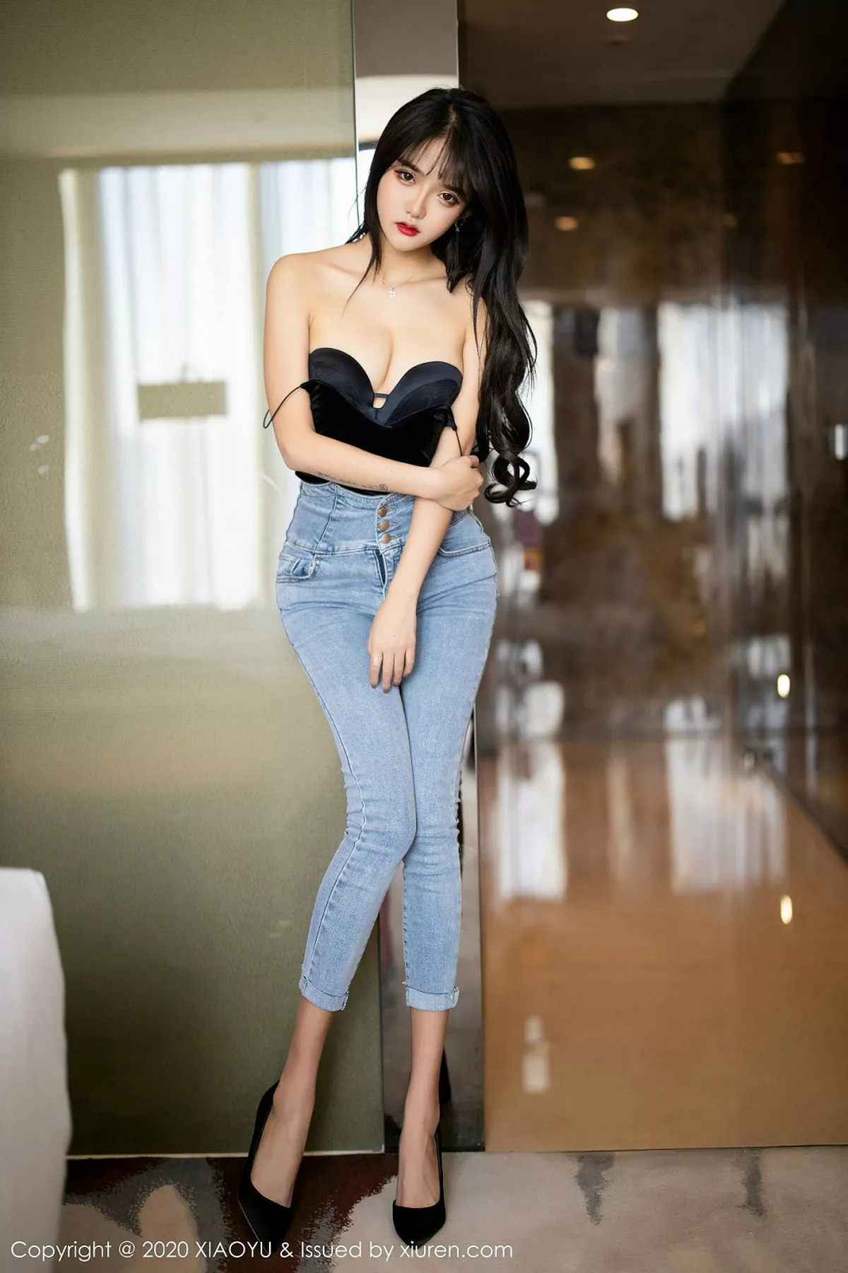 秀人集.com_[XiaoYu画语界]Vol.235_嫩模Miko酱吖私房床上性感黑色内衣秀火辣身材诱惑写真103P