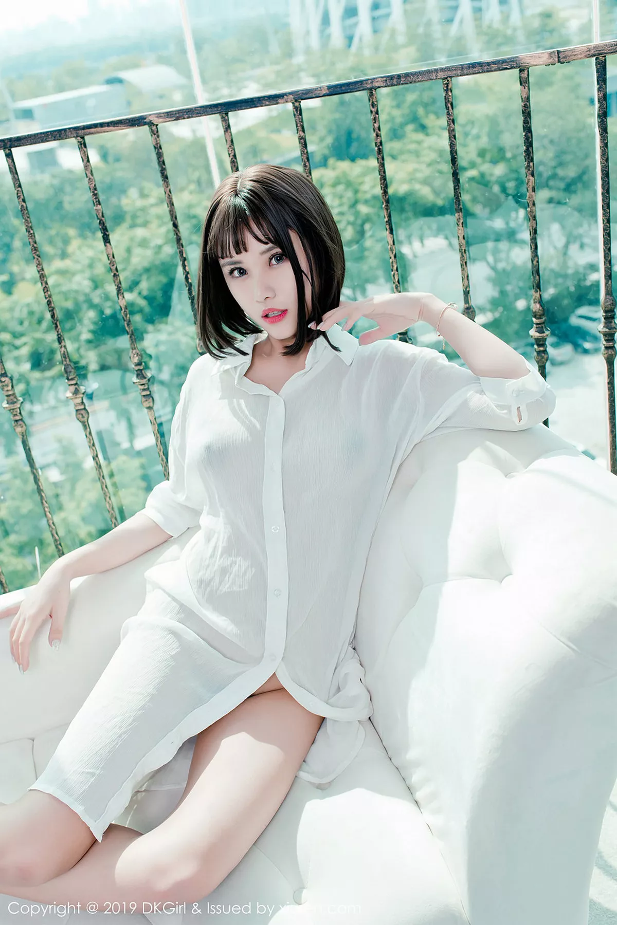 秀人集.com_[DKGirl御女郎]Vol.094_嫩模萌宝儿BoA私房真空白衬衣全脱秀火辣美体极致诱惑写真49P