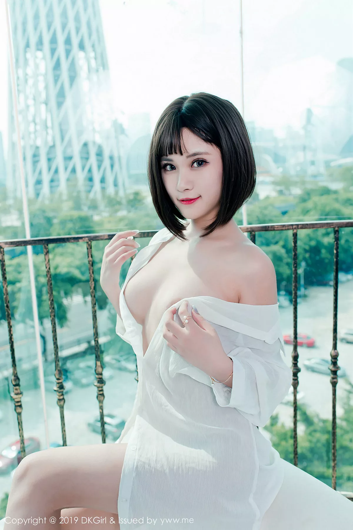 秀人集.com_[DKGirl御女郎]Vol.094_嫩模萌宝儿BoA私房真空白衬衣全脱秀火辣美体极致诱惑写真49P