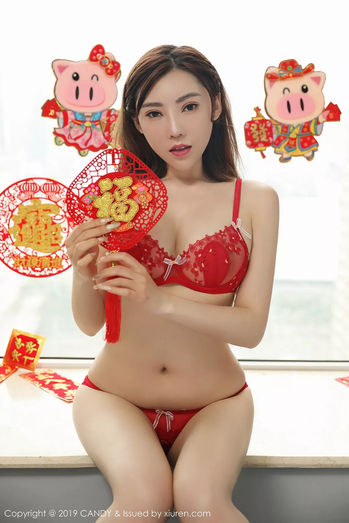 秀人集.com_[Candy网红馆]Vol.070_嫩模萌汉药baby新春祝福性感红色内衣秀完美身材诱惑写真42P