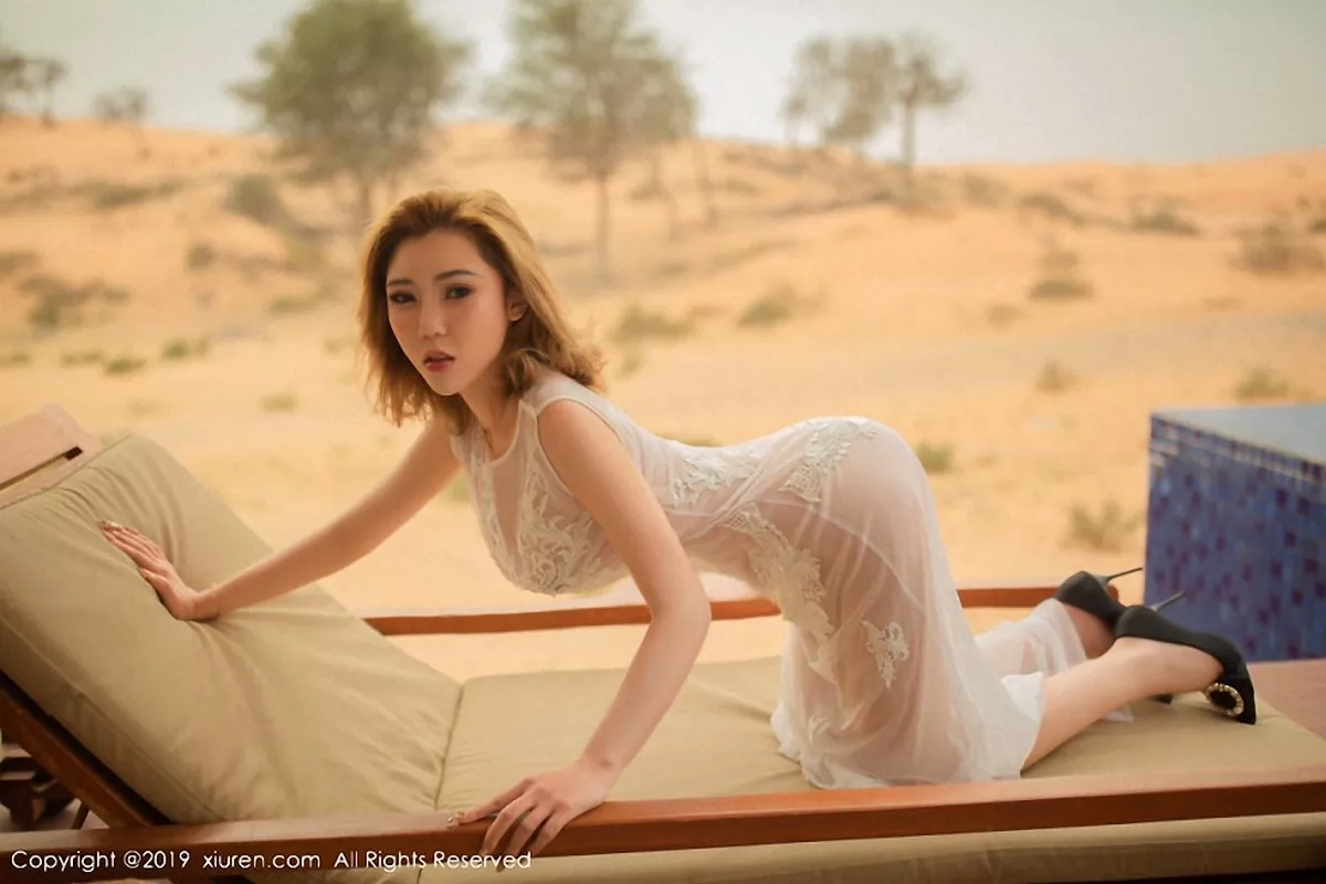 秀人集.com_[XiuRen秀人网]No.1384_嫩模萌汉药baby很酷迪拜旅拍大尺度全裸秀豪乳翘臀诱惑写真63P