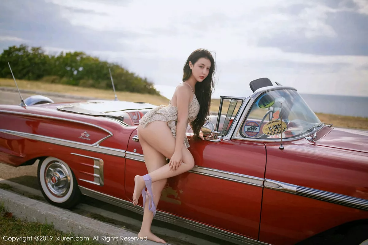 秀人集.com_[XiuRen秀人网]No.1463_女神Manuela玛鲁娜心愿旅拍香车大胆露出火辣翘臀诱惑写真61P