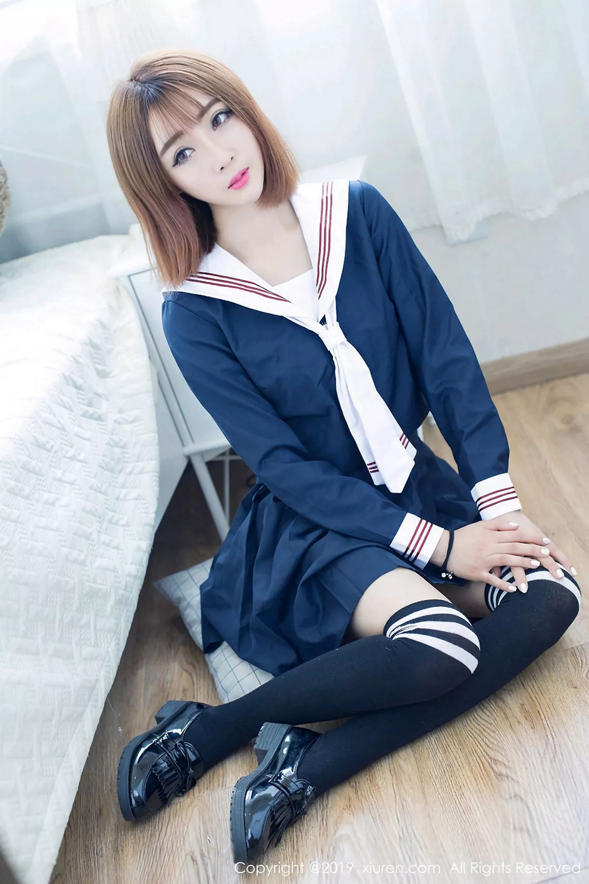 秀人集.com_[XiuRen秀人网]No.1451_嫩模凌萍儿私房JK学生服半脱露蕾丝内衣傲人豪乳诱惑写真44P