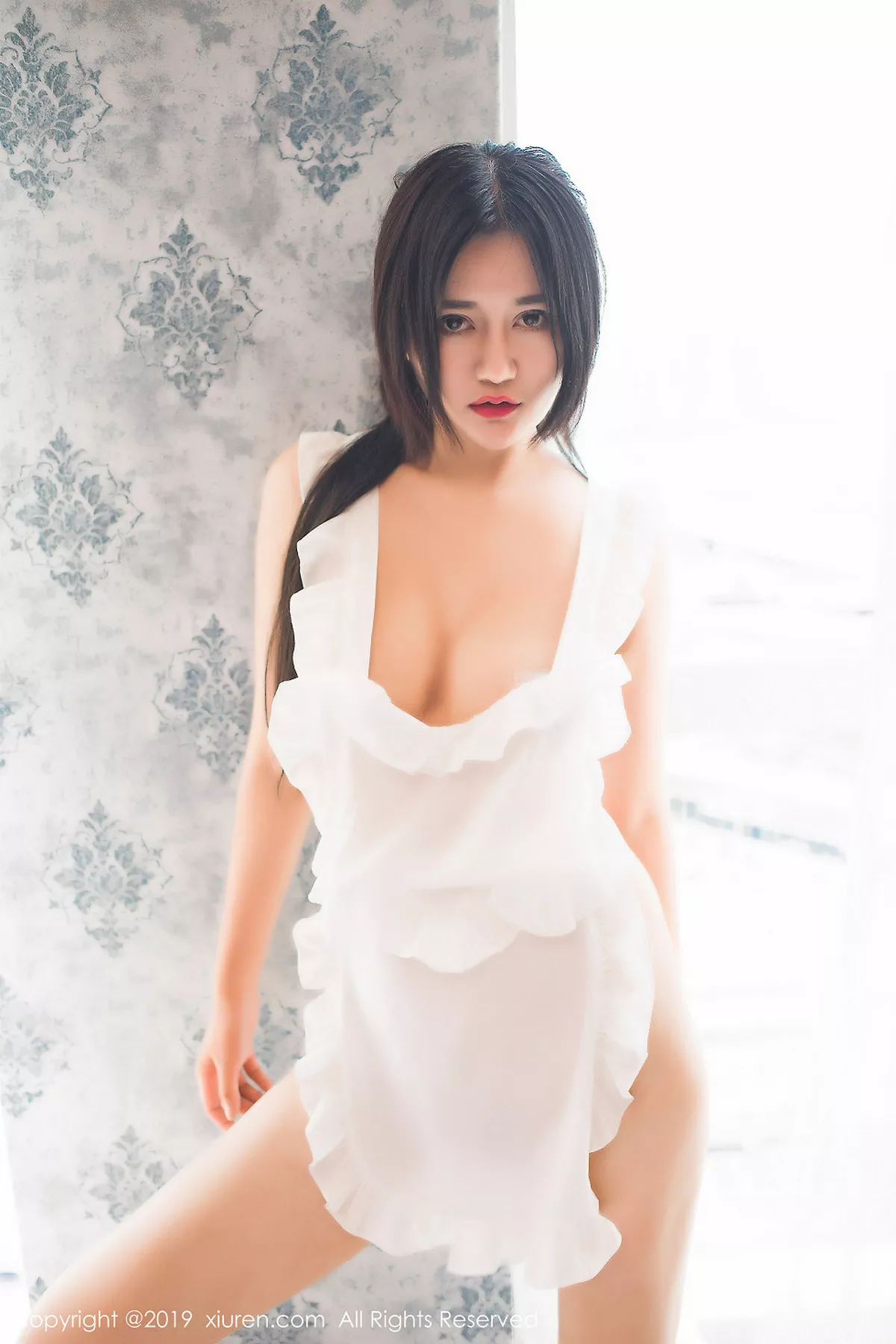 秀人集.com_[XiuRen秀人网]No.1445_异域美女香滋私房半透明连体衣+白色女仆装撩人诱惑写真47P