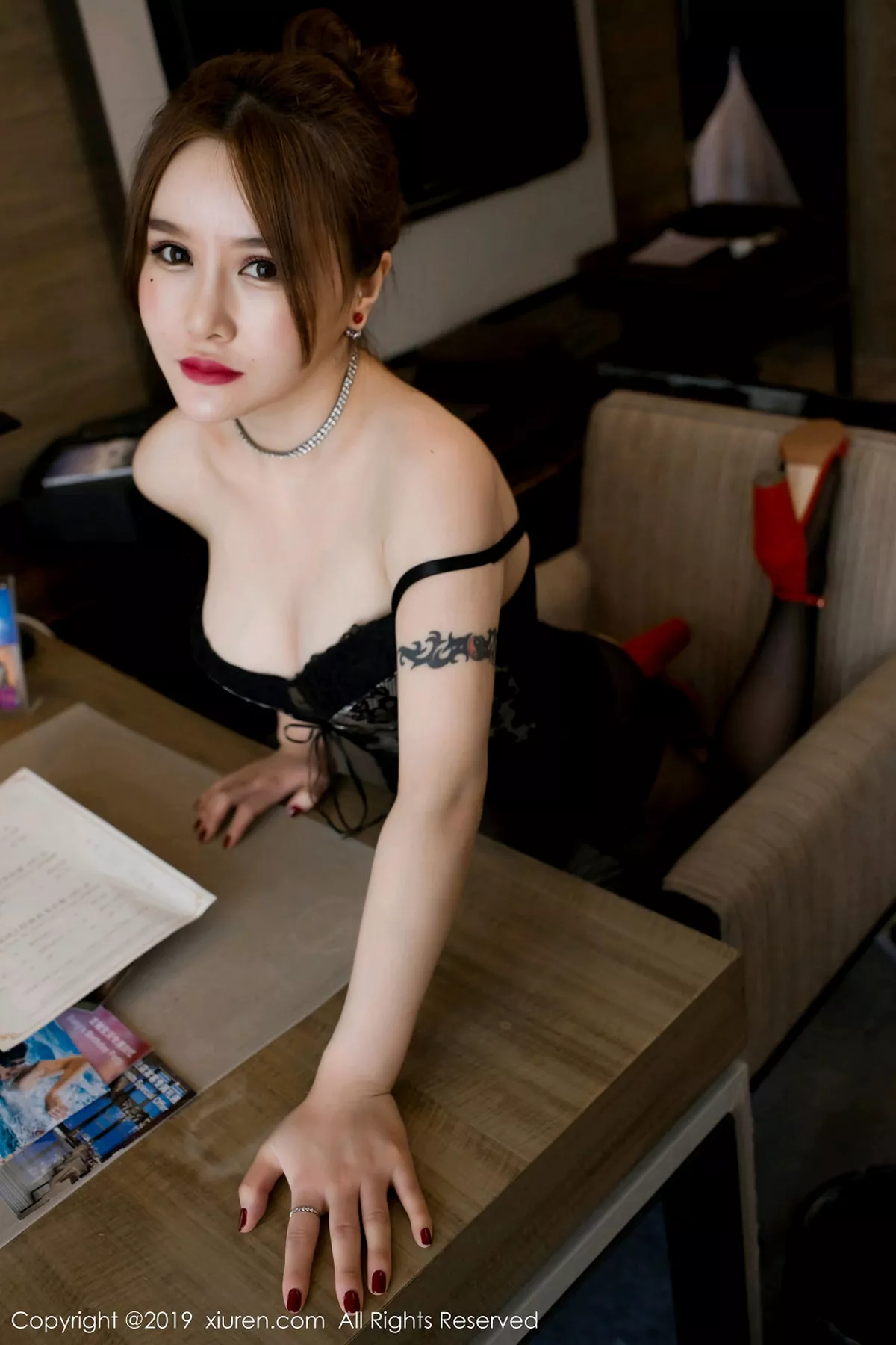 秀人集.com_[XiuRen秀人网]No.1517_粉嫩妹子佑熙私房肉色内衣浴缸里秀完美身材惹火诱惑写真43P