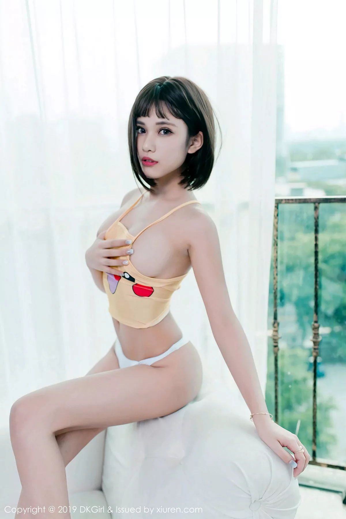 秀人集.com_[DKGirl御女郎]Vol.106_嫩模萌宝儿BoA私房半截内衣配白色丁字裤惹火诱惑写真53P