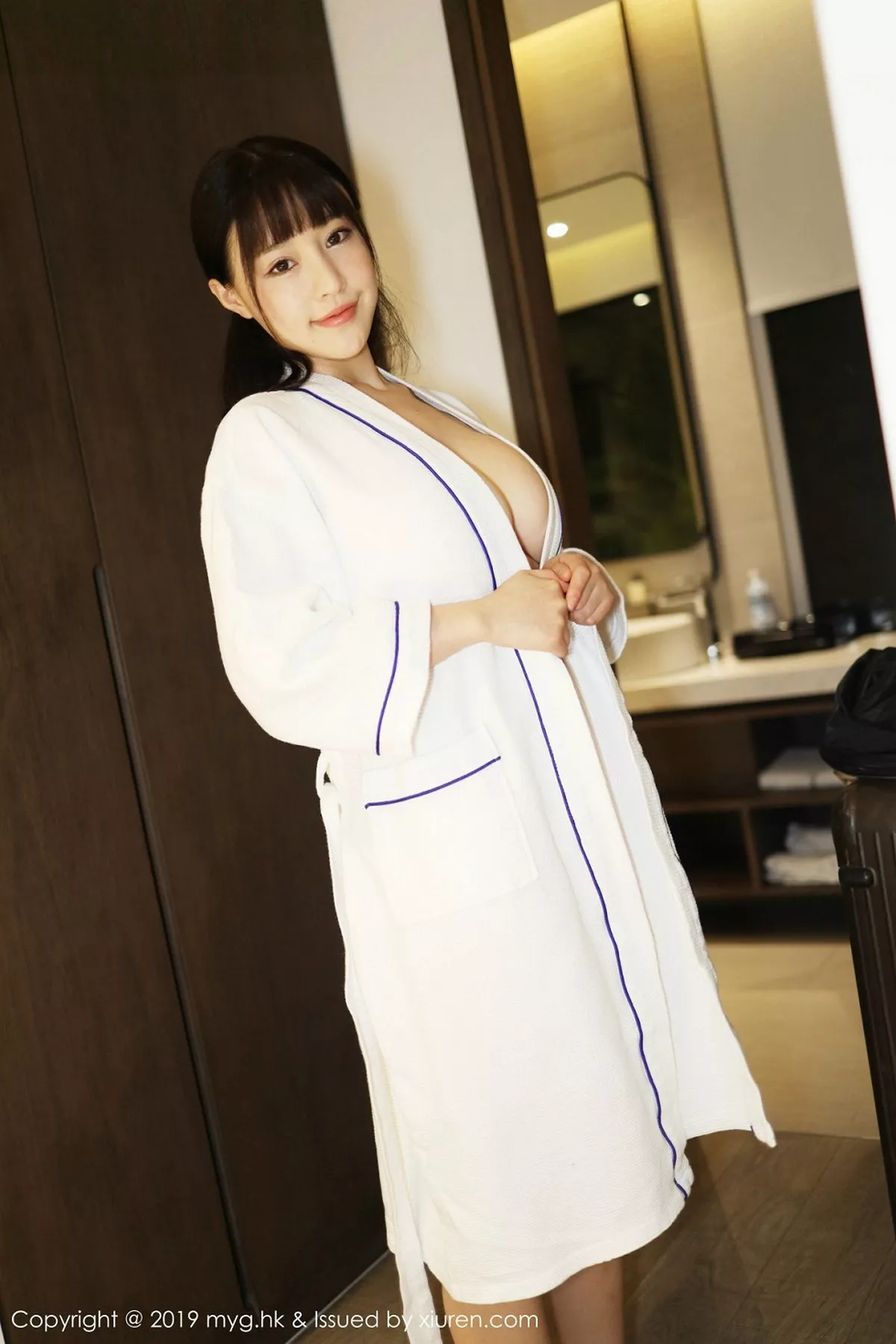 秀人集.com_[MyGirl美媛馆]Vol.363_女神Flower朱可儿越南旅拍居家私房半露豪乳惹火诱惑写真61P