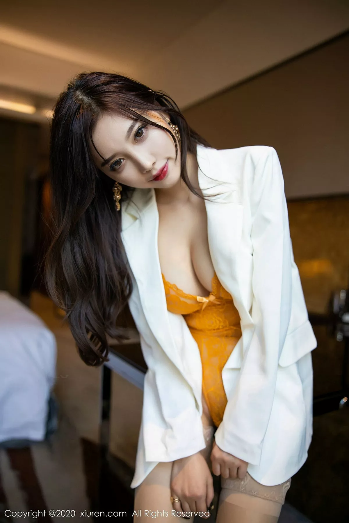 秀人集.com_[XiuRen秀人网]No.1964_女神杨晨晨sugar私房精致镂空内衣配肉色蕾丝袜完美诱惑写真110P