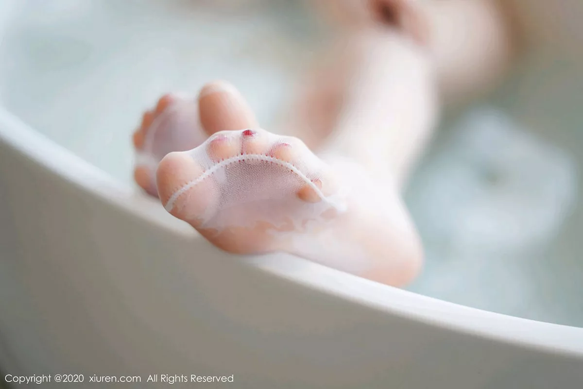 秀人集.com_[XiuRen秀人网]No.1962_嫩模沈梦瑶私房浴室肉色透视连体装秀傲人豪乳惹火诱惑写真54P