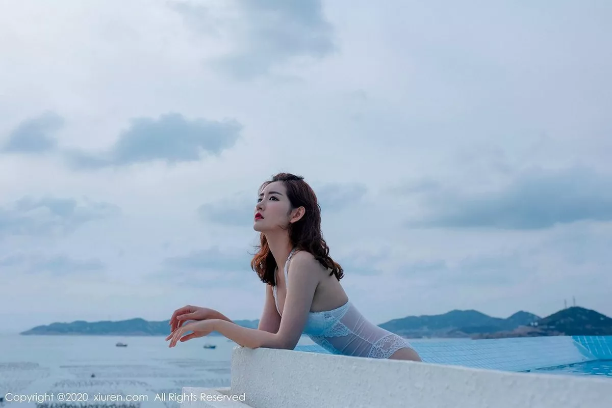 秀人集.com_[XiuRen秀人网]No.1998_嫩模沈梦瑶户外泳池性感白色蕾丝比基尼秀完美身材诱惑写真40P
