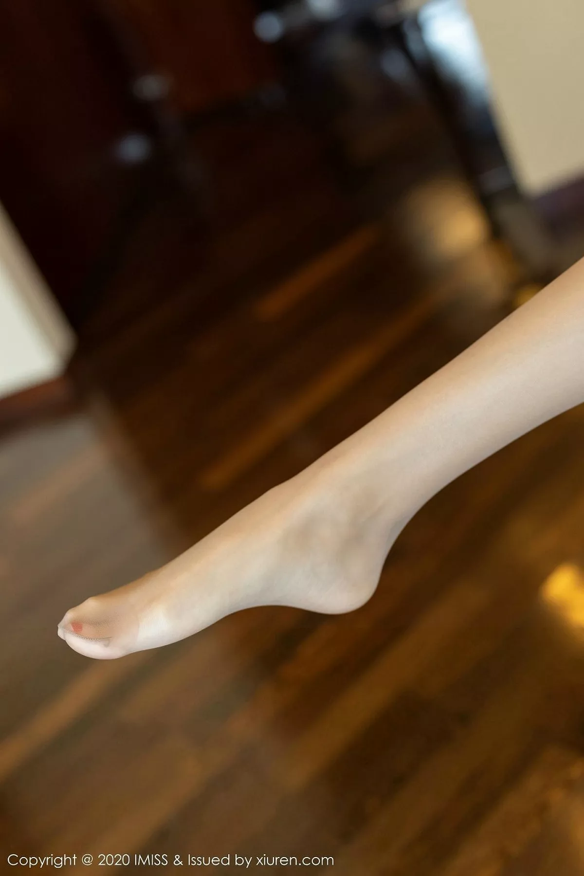 秀人集.com_[IMISS爱蜜社]Vol.448_嫩模杨紫嫣Cynthia车拍主题职业秘书装配开档黑丝诱惑写真41P