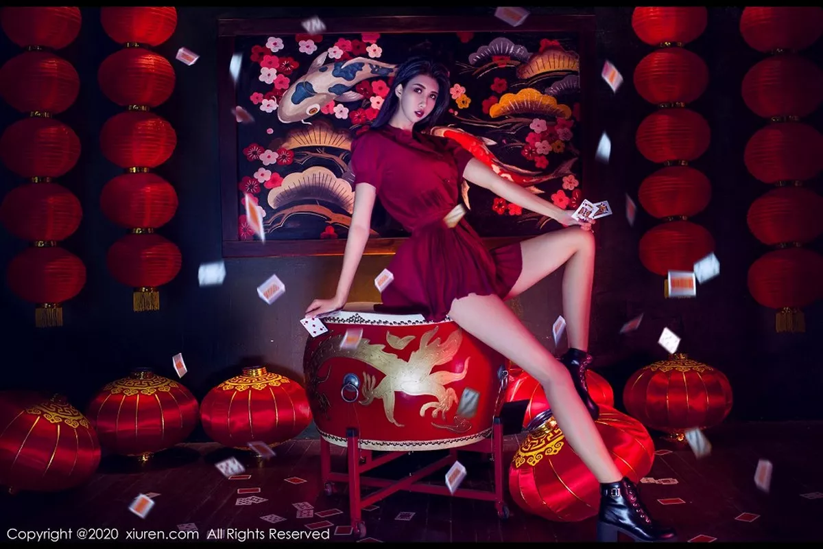 秀人集.com_[XiuRen秀人网]No.2061_嫩模葛征Model私房赌神邱淑贞仿妆造型秀修长美腿诱惑写真83P