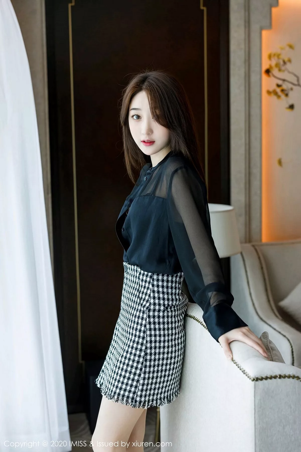 秀人集.com_[IMISS爱蜜社]Vol.454_嫩模九月生私房性感内衣配超薄开档肉丝撩人诱惑写真73P