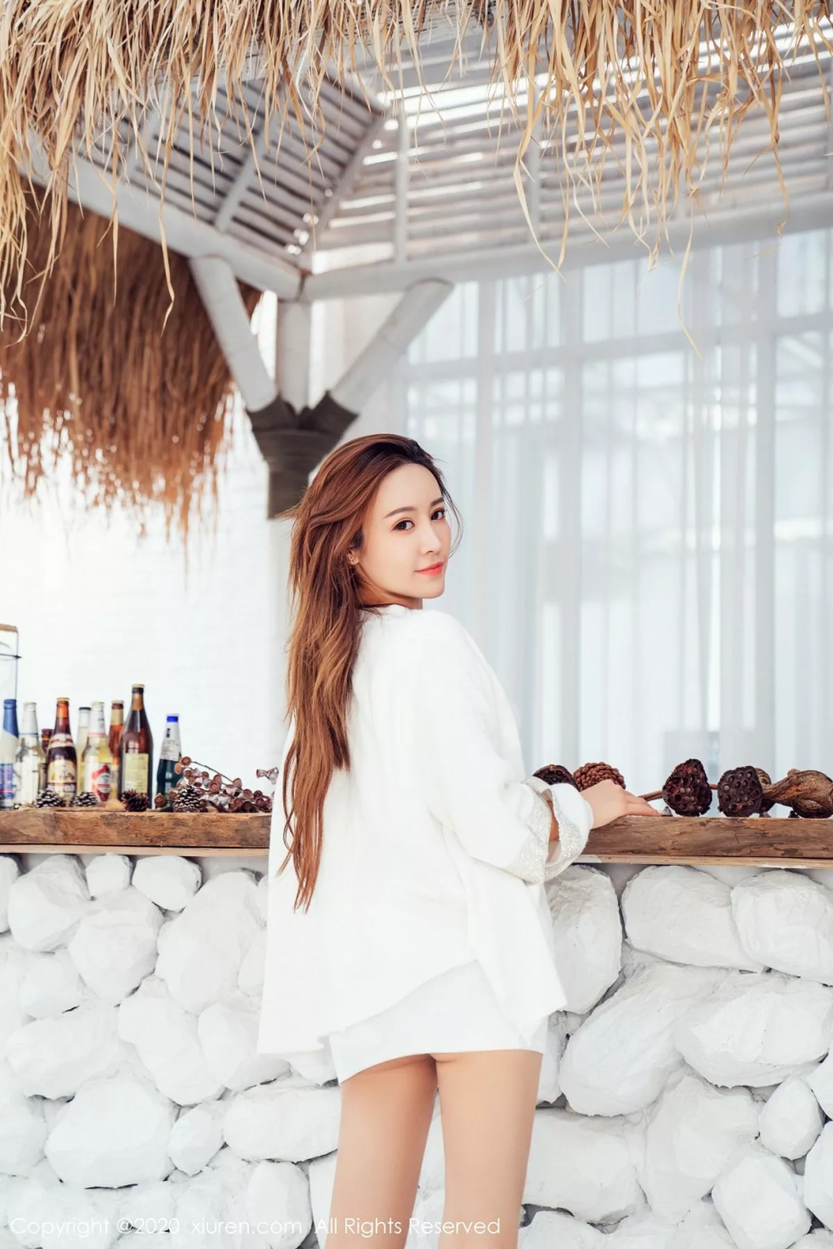 秀人集.com_[XiuRen秀人网]No.2121_嫩模周井空私房白色透亮低胸衣秀白嫩豪乳撩人诱惑写真40P