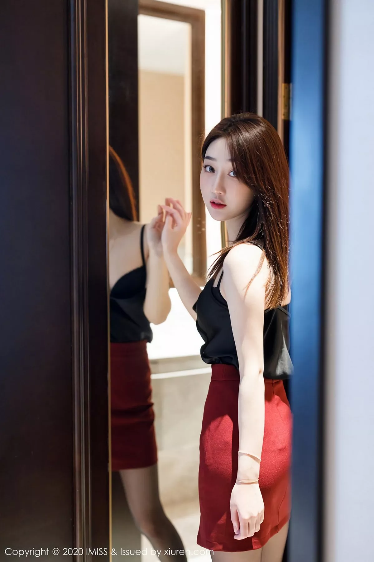 秀人集.com_[IMISS爱蜜社]Vol.459_嫩模九月生私房性感黑色内衣配开档黑丝裤袜撩人诱惑写真80P