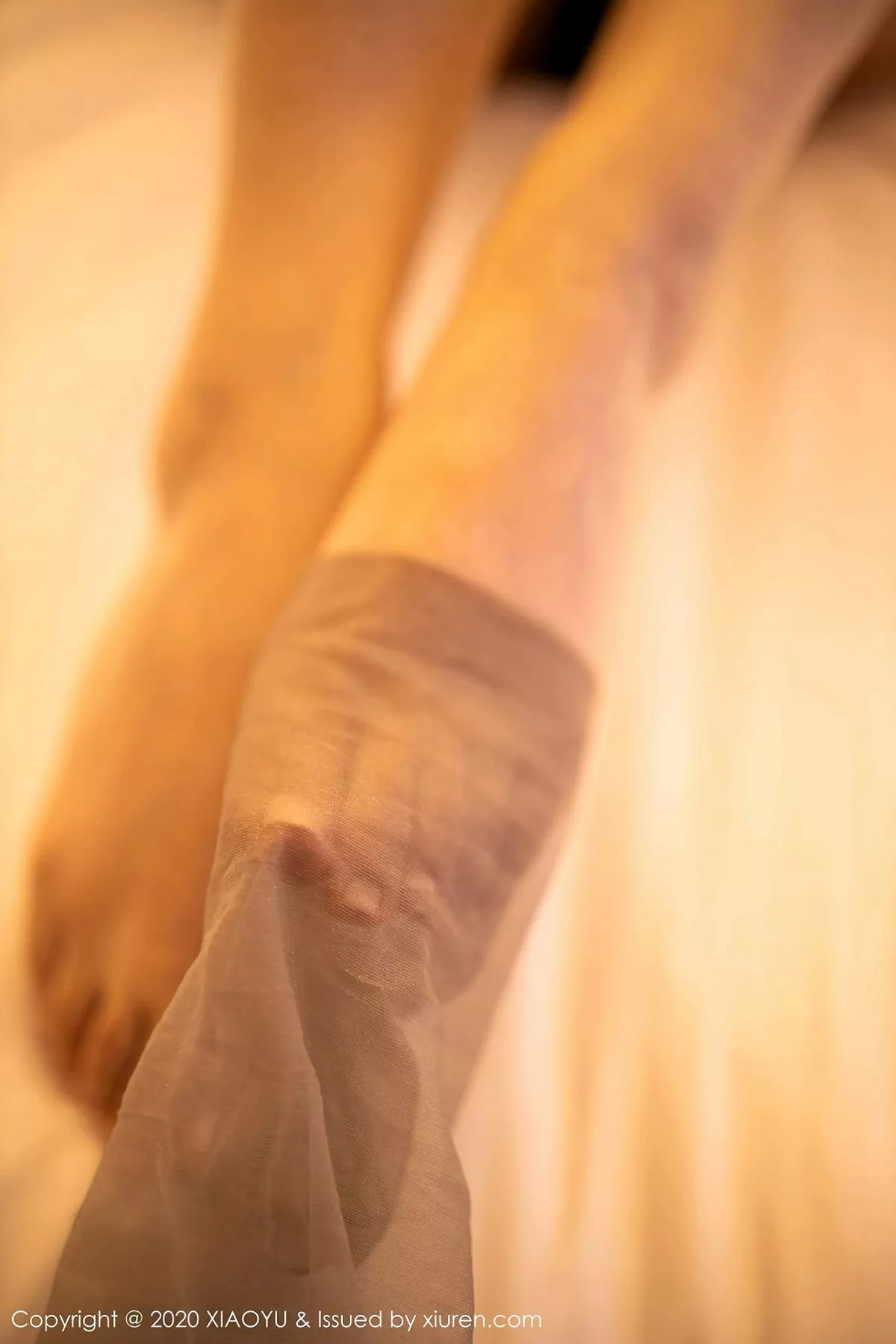 秀人集.com_[XiaoYu画语界]Vol.288_嫩模夏小雅私房职场秘书OL装半脱露开档肉丝裤袜诱惑写真78P