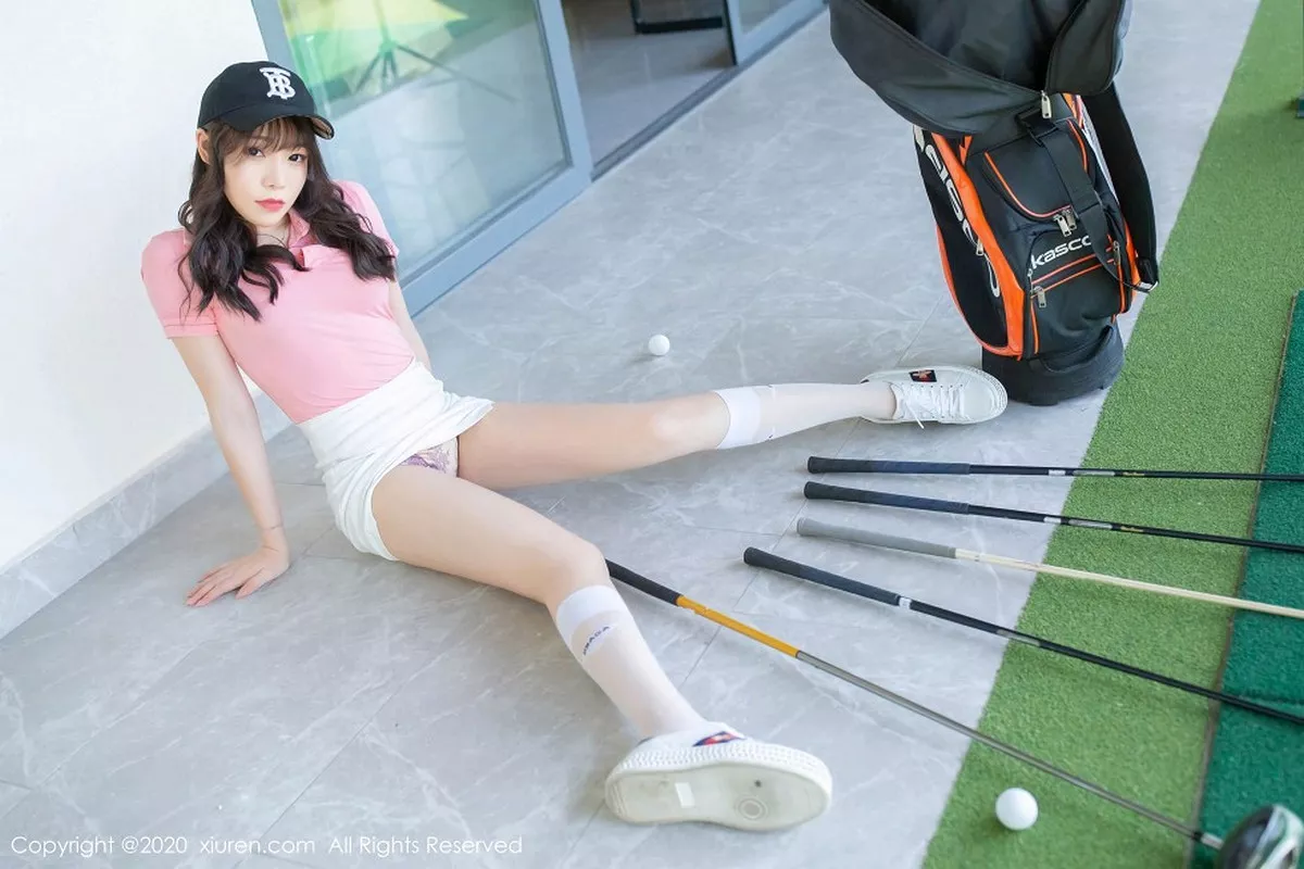 秀人集.com_[XiuRen秀人网]No.2091_女神芝芝Booty高尔夫主题户外半脱露性感内衣撩人诱惑写真103P