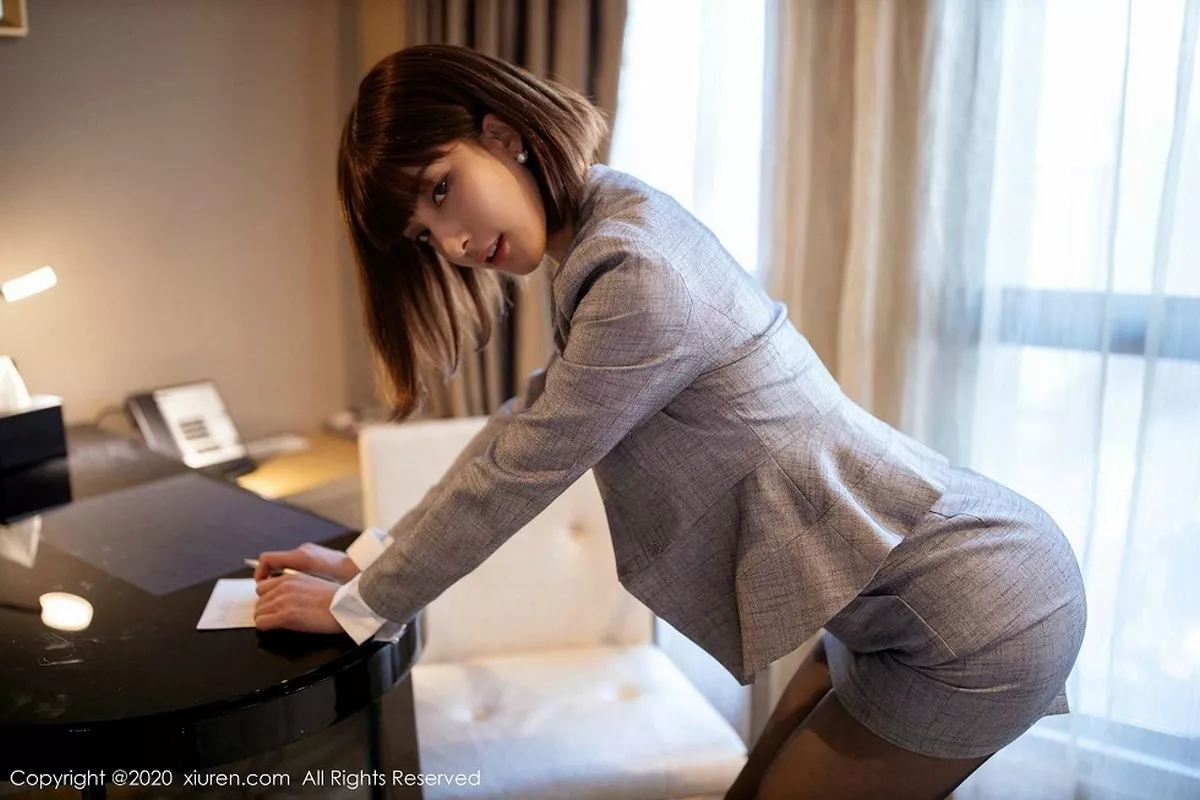 秀人集.com_[XiuRen秀人网]No.2105_嫩模林文文yooki私房西装秘书主题半脱露性感黑色内衣诱惑写真68P