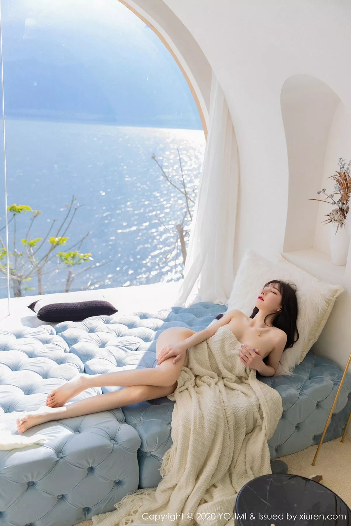 秀人集.com_[YouMi尤蜜荟]Vol.469_女神周于希Sandy大理旅拍户外缕空毛衣全脱火辣诱惑写真72P