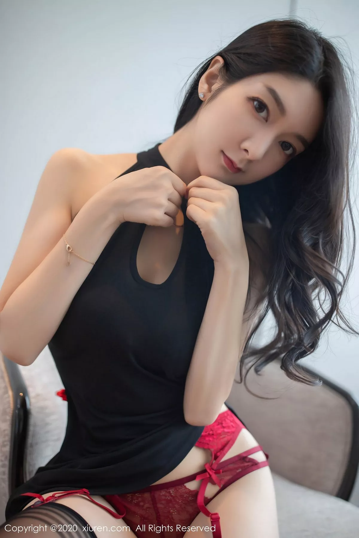 秀人集.com_[XiuRen秀人网]No.2177_女神Angela小热巴私房沙发上性感内衣配红色内裤秀美腿写真101P