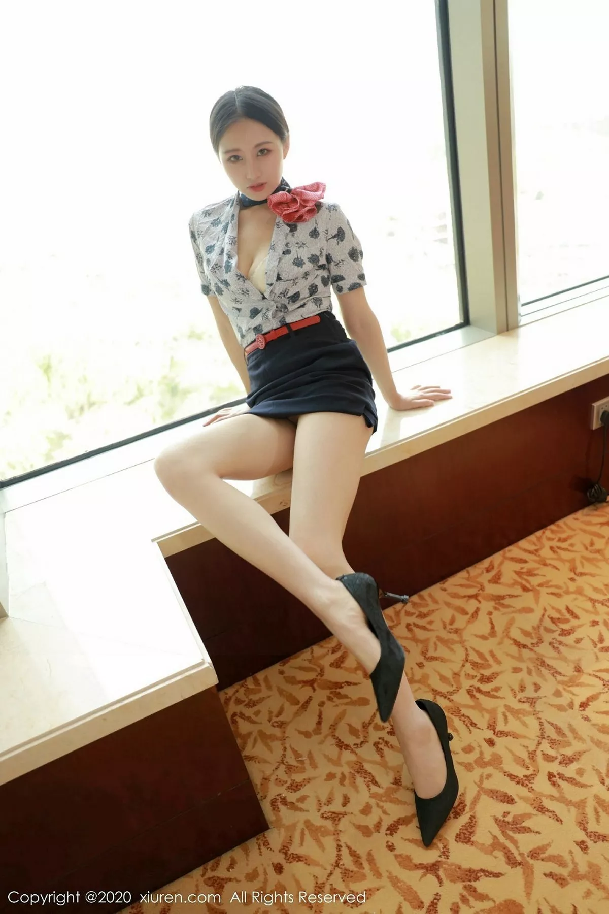 秀人集.com_[XiuRen秀人网]No.2179_嫩模月音瞳私房性感空乘制服全脱秀火辣美体极致诱惑写真45P