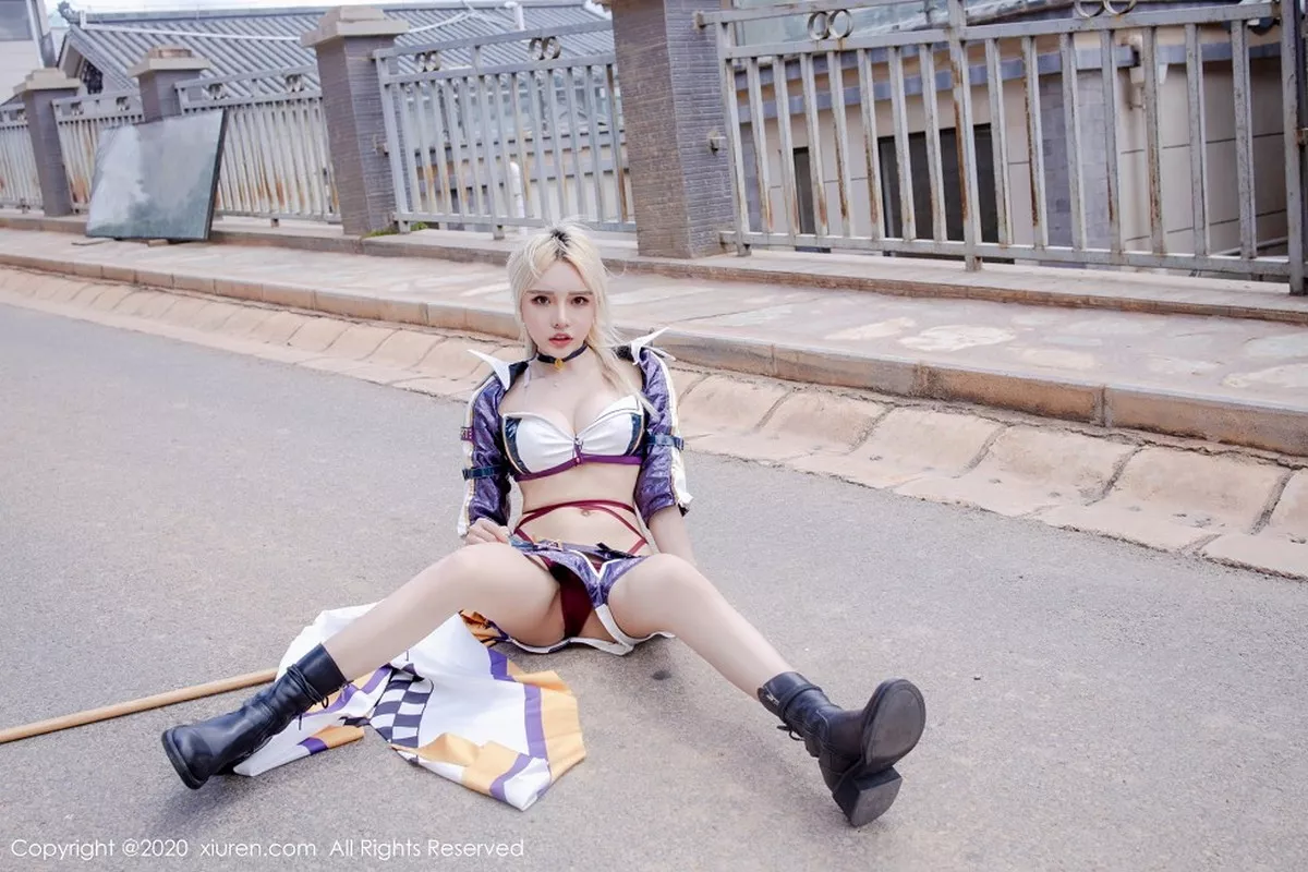 秀人集.com_[XiuRen秀人网]No.2308_嫩模淼淼小姐姐呀室外赛车女郎主题半脱制服露红色内衣诱惑写真36P