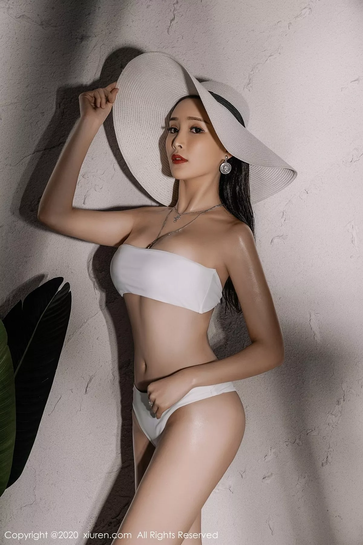 秀人集.com_[XiuRen秀人网]No.2339_女神奶瓶土肥圆私房性感白色泳衣秀完美身材豪乳诱惑写真40P