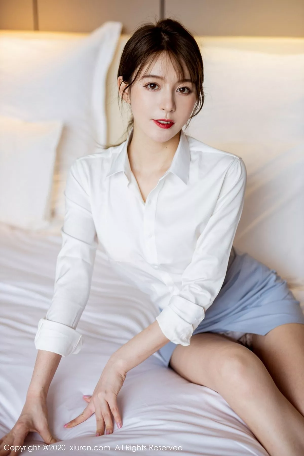 秀人集.com_[XiuRen秀人网]No.2350_嫩模yoo优优浅色秘书装半脱露性感内衣秀完美身材诱惑写真56P