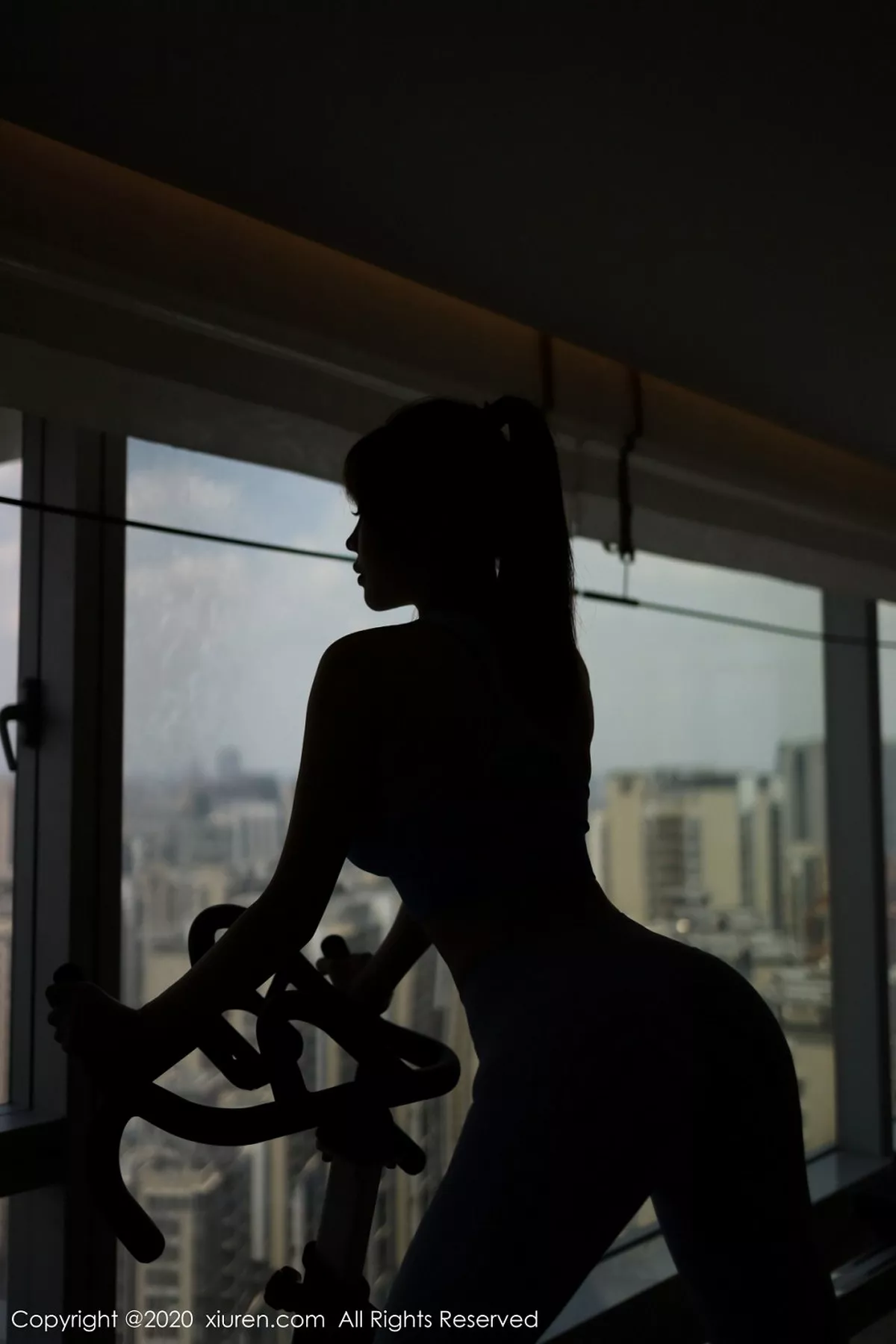 秀人集.com_[XiuRen秀人网]No.2391_女神芝芝Booty健身房主题运动内衣秀魔鬼身材浑圆翘臀诱惑写真75P