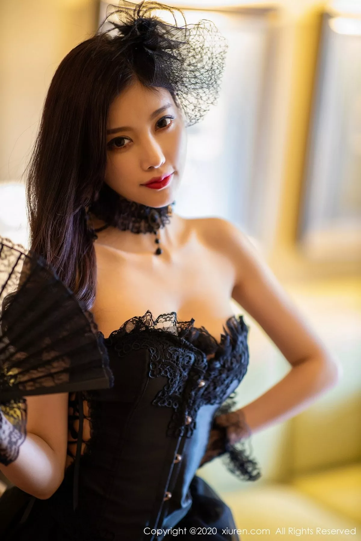 秀人集.com_[XiuRen秀人网]No.2400_女神杨晨晨sugar私房黑色情趣内衣配吊带黑丝裤袜极致魅惑写真56P