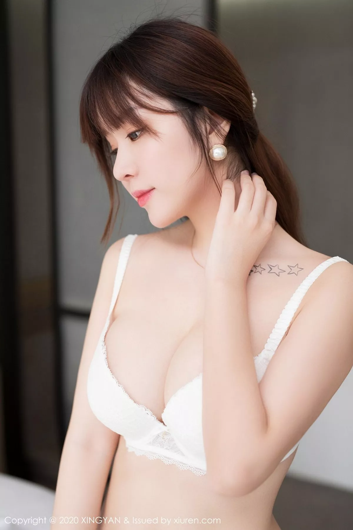 秀人集.com_[XINGYAN星颜社]VOL.136_女神王雨纯私房性感白色内衣配超薄肉丝裤袜完美诱惑写真65P