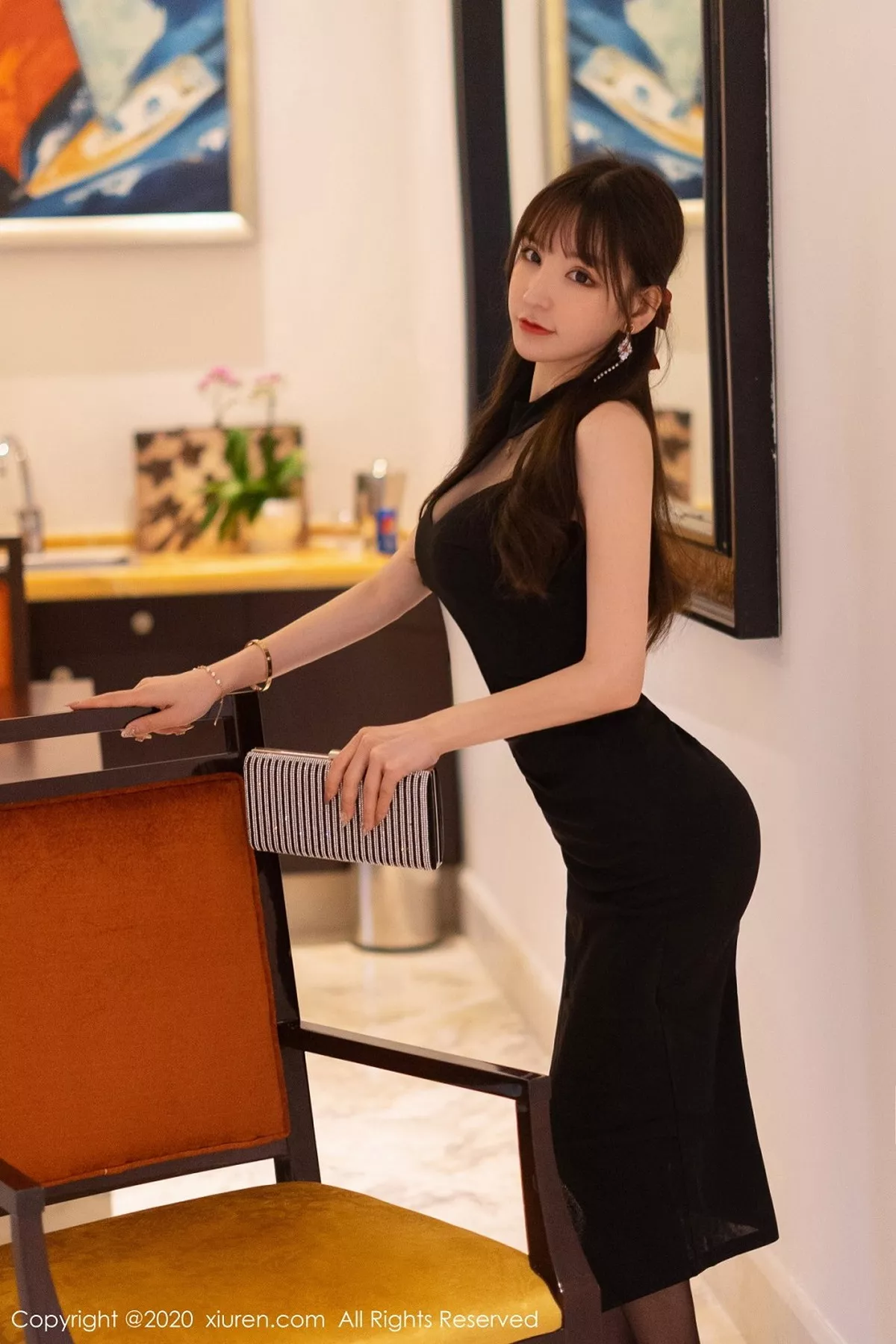 秀人集.com_[XiuRen秀人网]No.2418_女神周于希Sandy三亚旅拍脱典雅礼裙红色内衣配黑丝袜诱惑写真66P