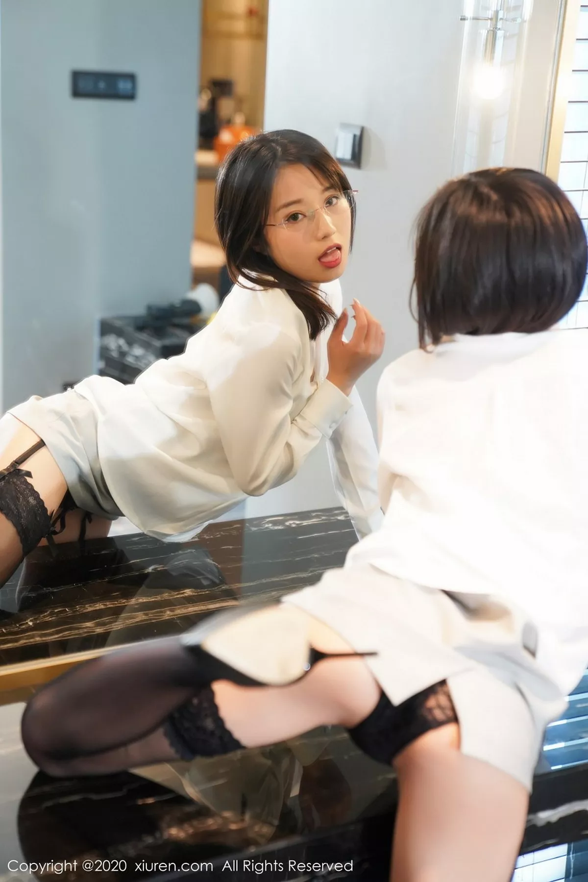 秀人集.com_[XiuRen秀人网]No.2433_嫩模仓井优香秘书职业装主题半脱露黑色吊带蕾丝袜诱惑写真82P