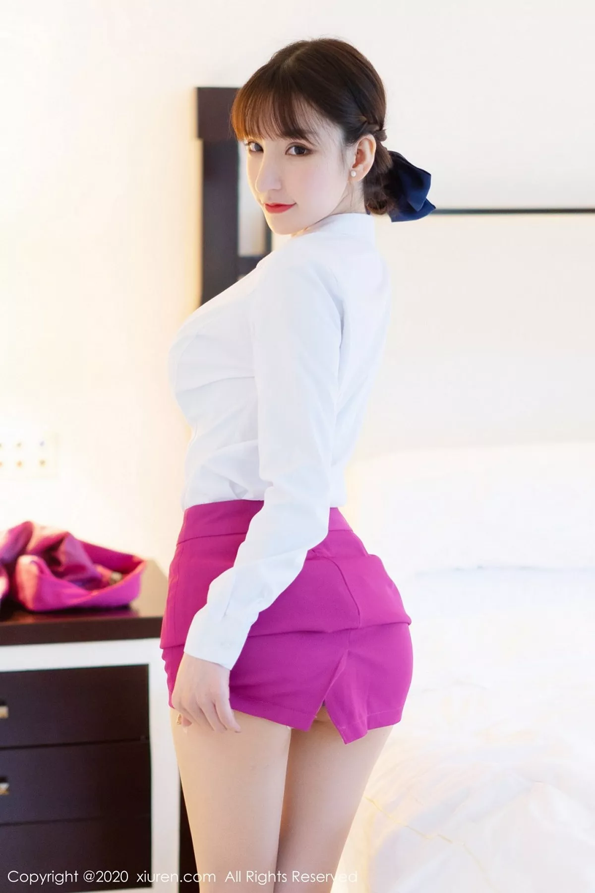 秀人集.com_[XiuRen秀人网]No.2367_女神周于希Sandy三亚旅拍私房半脱露性感内衣开档肉丝撩人诱惑写真72P