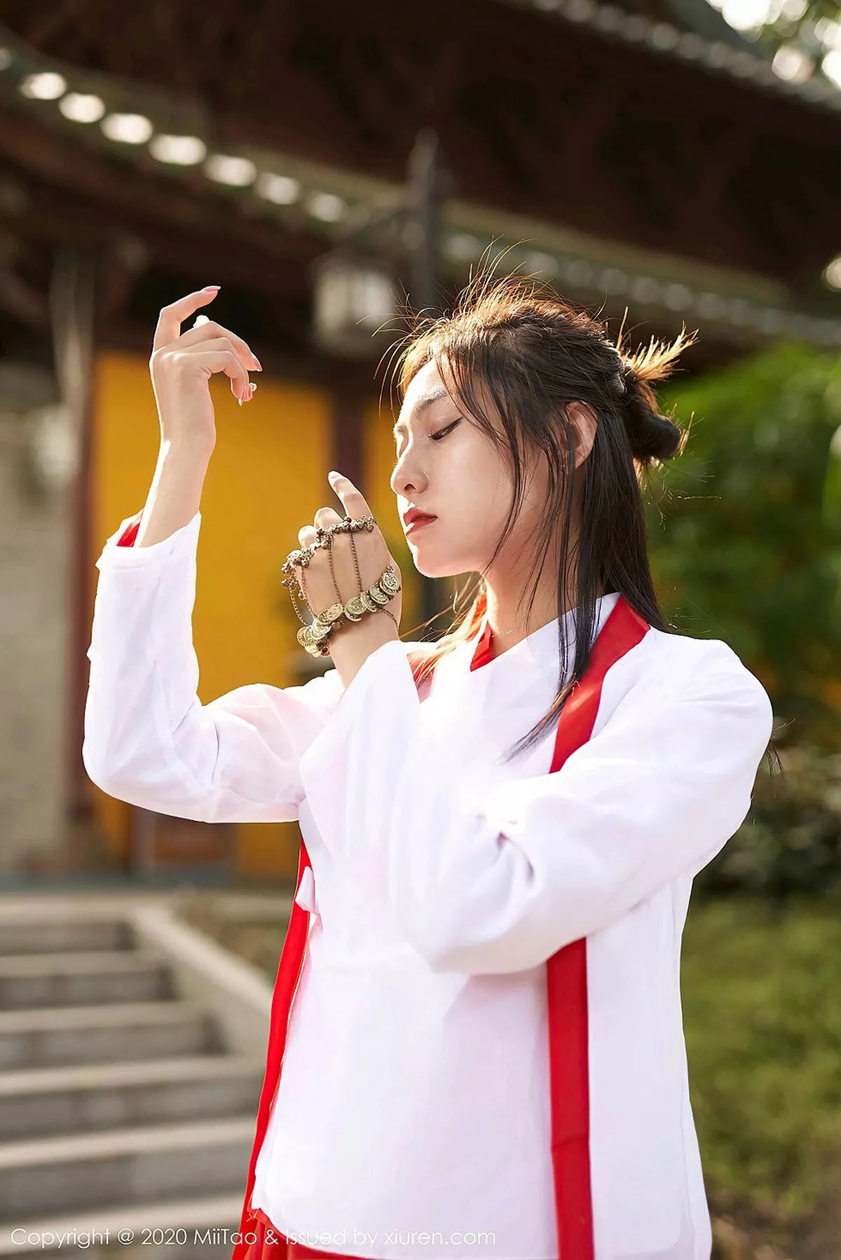 秀人集.com_[MiiTao蜜桃社]Vol.142_新人嫩模茵茵简紫霞仙子主题CoS古典风清新迷人写真34P