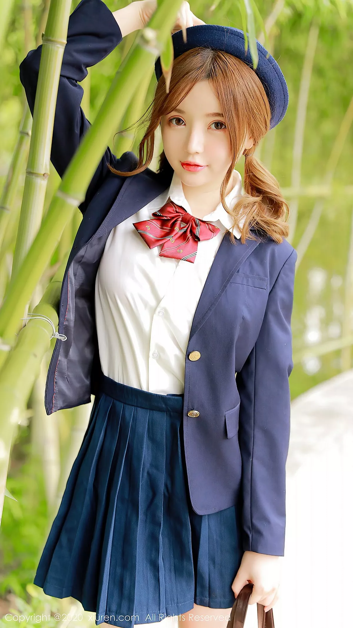 秀人集.com_[XiuRen秀人网]No.2517_女神糯美子Mini初恋少女主题典藏版花样百变服饰诱惑写真125P