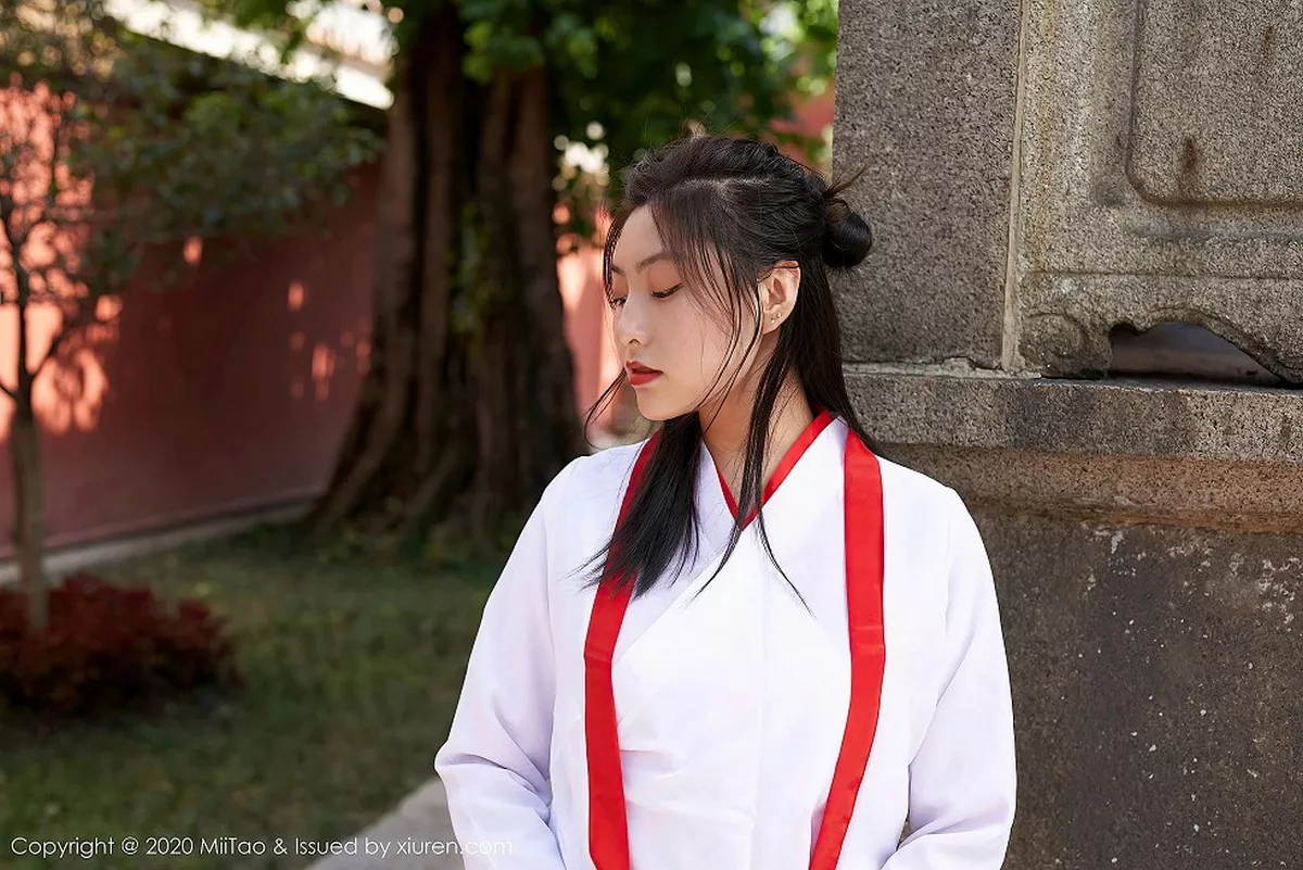 秀人集.com_[MiiTao蜜桃社]Vol.142_新人嫩模茵茵简紫霞仙子主题CoS古典风清新迷人写真34P