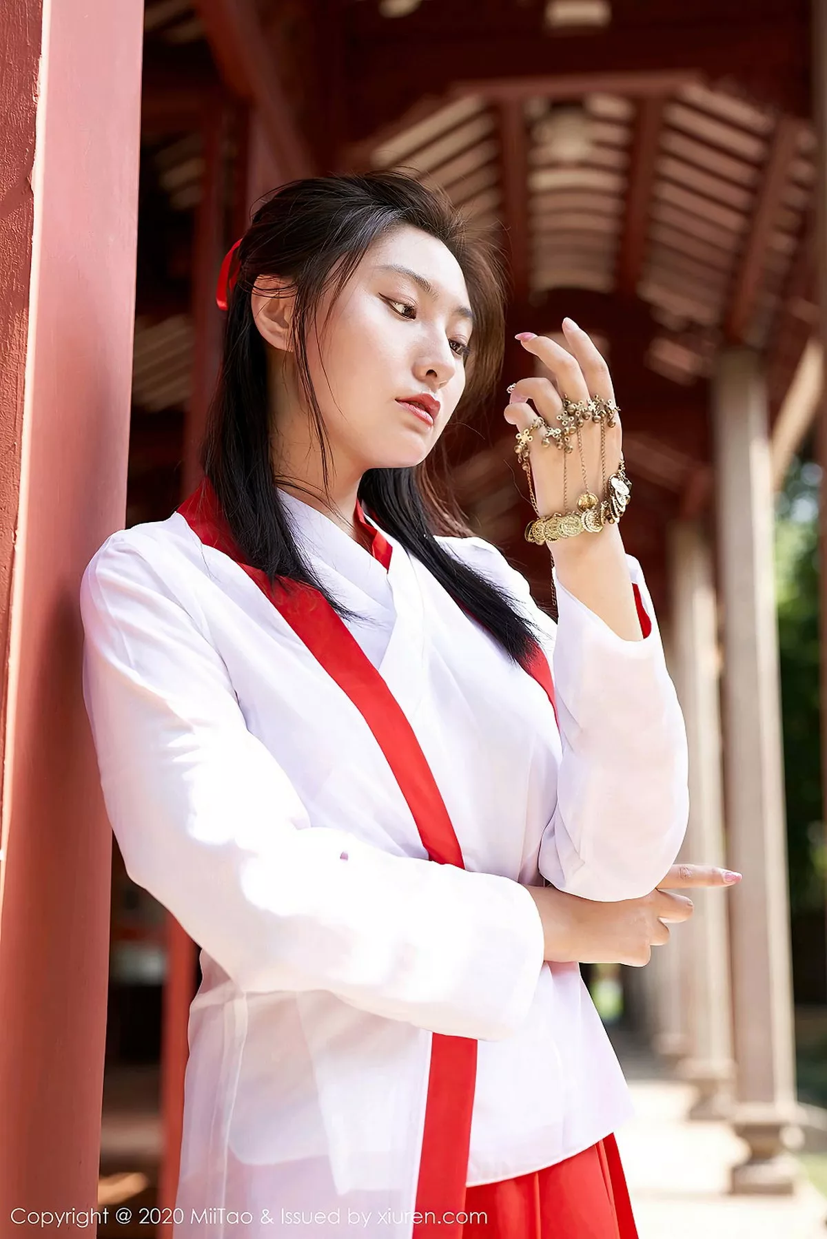 秀人集.com_[MiiTao蜜桃社]Vol.142_新人嫩模茵茵简紫霞仙子主题CoS古典风清新迷人写真34P