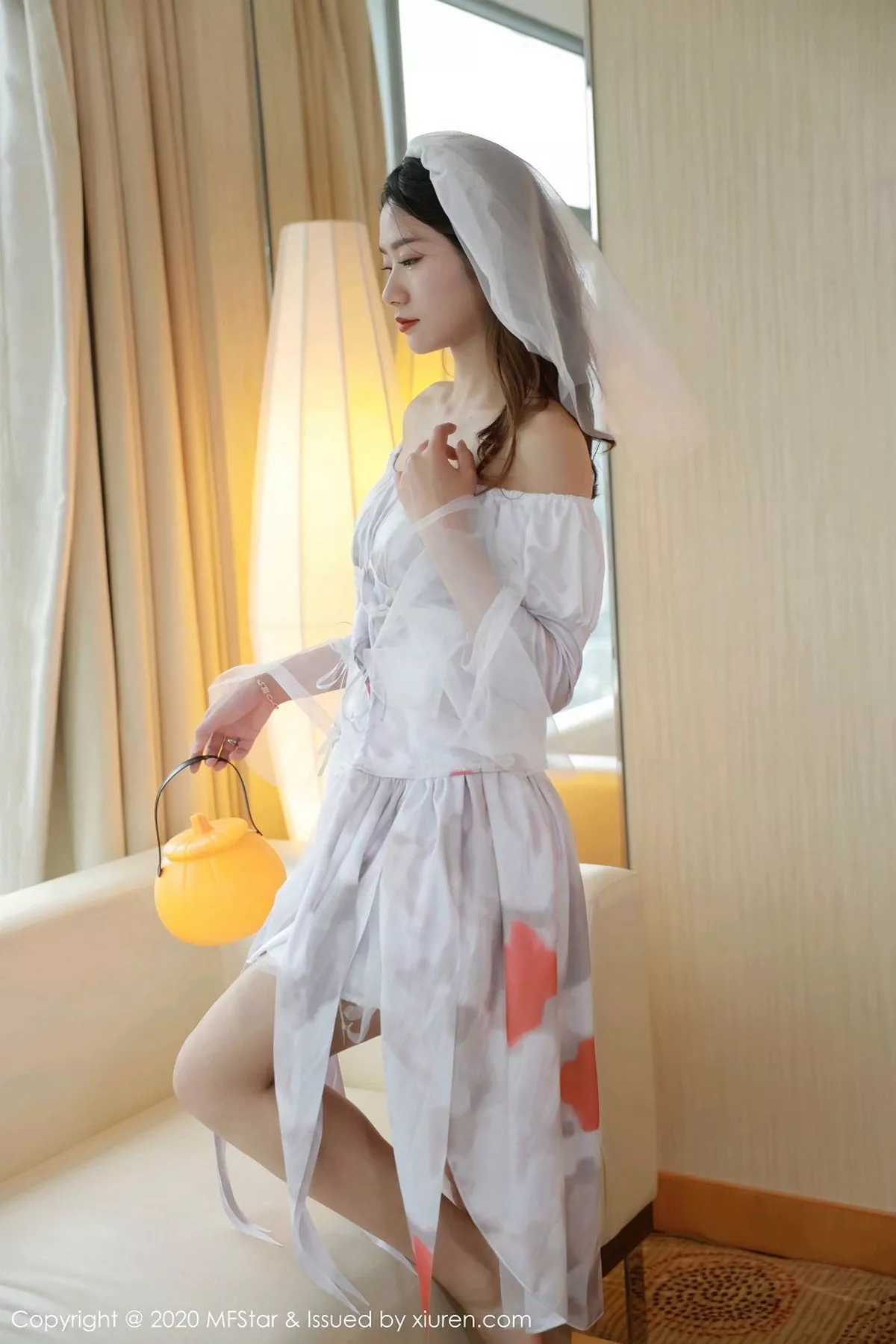 秀人集.com_[MFStar模范学院]Vol.408_嫩模方子萱万圣节鬼新娘主题撩裙露蕾丝内裤诱惑写真61P