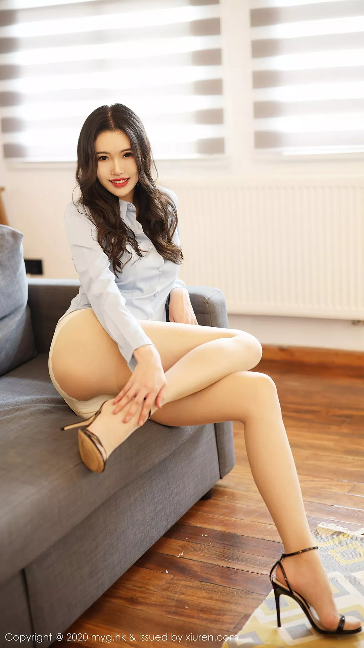 秀人集.com_[MyGirl美媛馆]Vol.452_嫩模陈一涵私房职场秘书制服+鲜红睡衣配黑丝裤袜诱惑写真83P