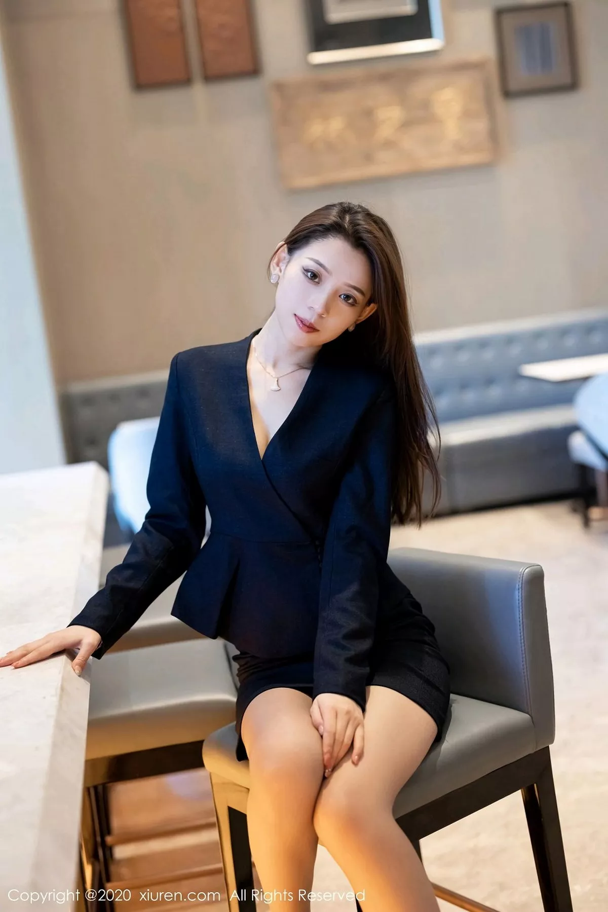 秀人集.com_[XiuRen秀人网]No.2838_嫩模言沫经典职场制服主题半脱露肉色内衣黑丝裤袜迷人诱惑写真58P