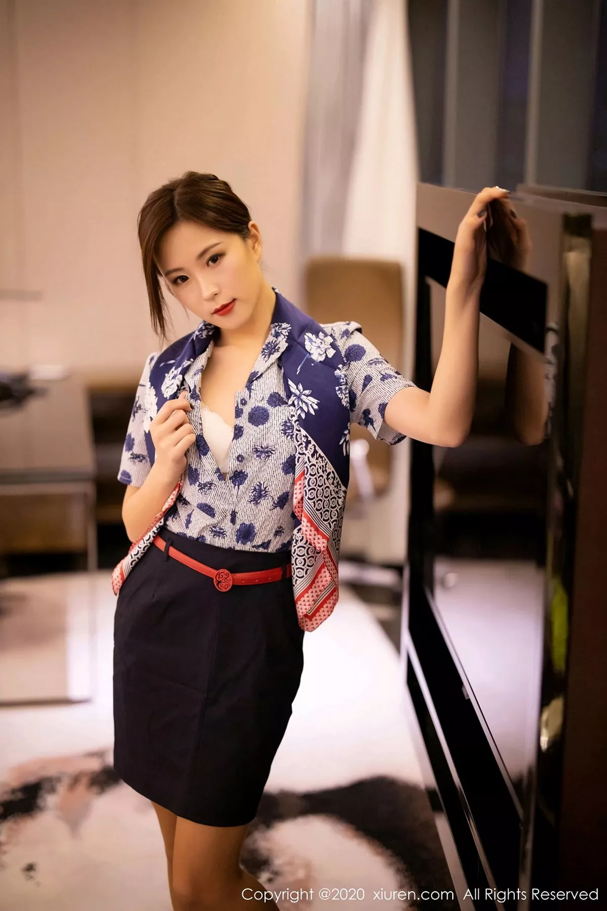 秀人集.com_[XiaoYu画语界]Vol.407_嫩模杨紫嫣Cynthia空乘制服主题性感内衣配黑丝裤袜诱惑写真82P