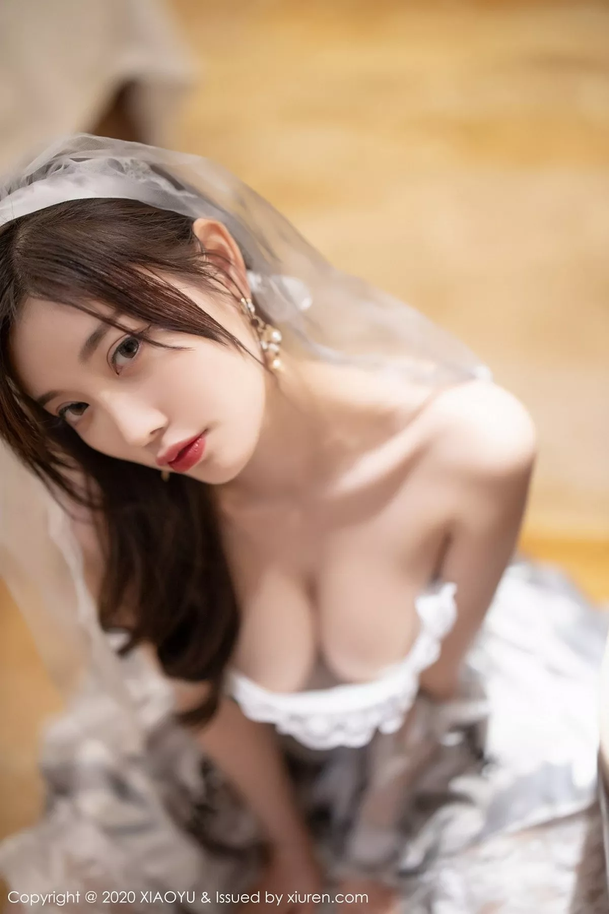 秀人集.com_[XiaoYu画语界]Vol.423_女神杨晨晨sugar私房薄透婚纱配情趣内裤秀火辣身材诱惑写真61P