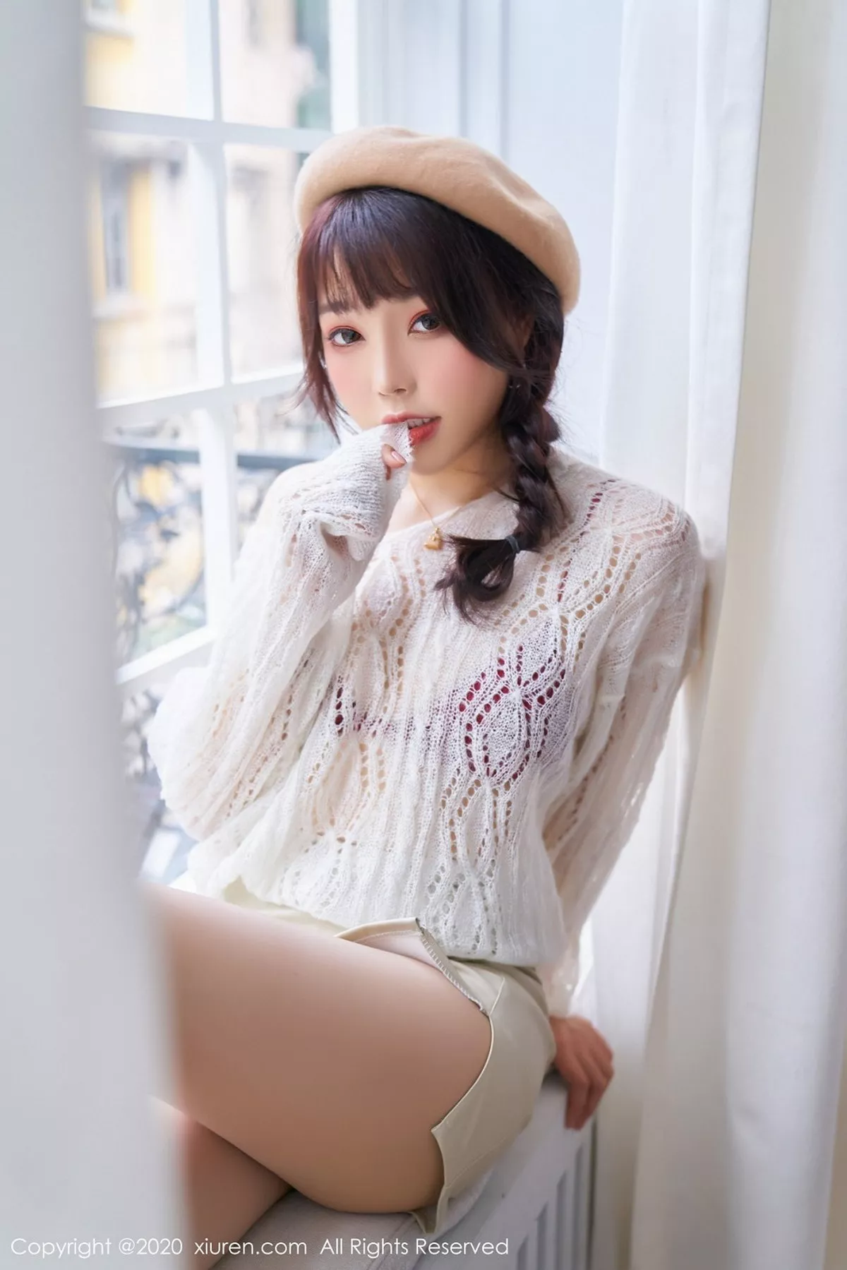 秀人集.com_[XiuRen秀人网]No.2859_女神芝芝Booty草帽眼镜OL主题性感红色内衣配肉丝裤袜诱惑写真84P