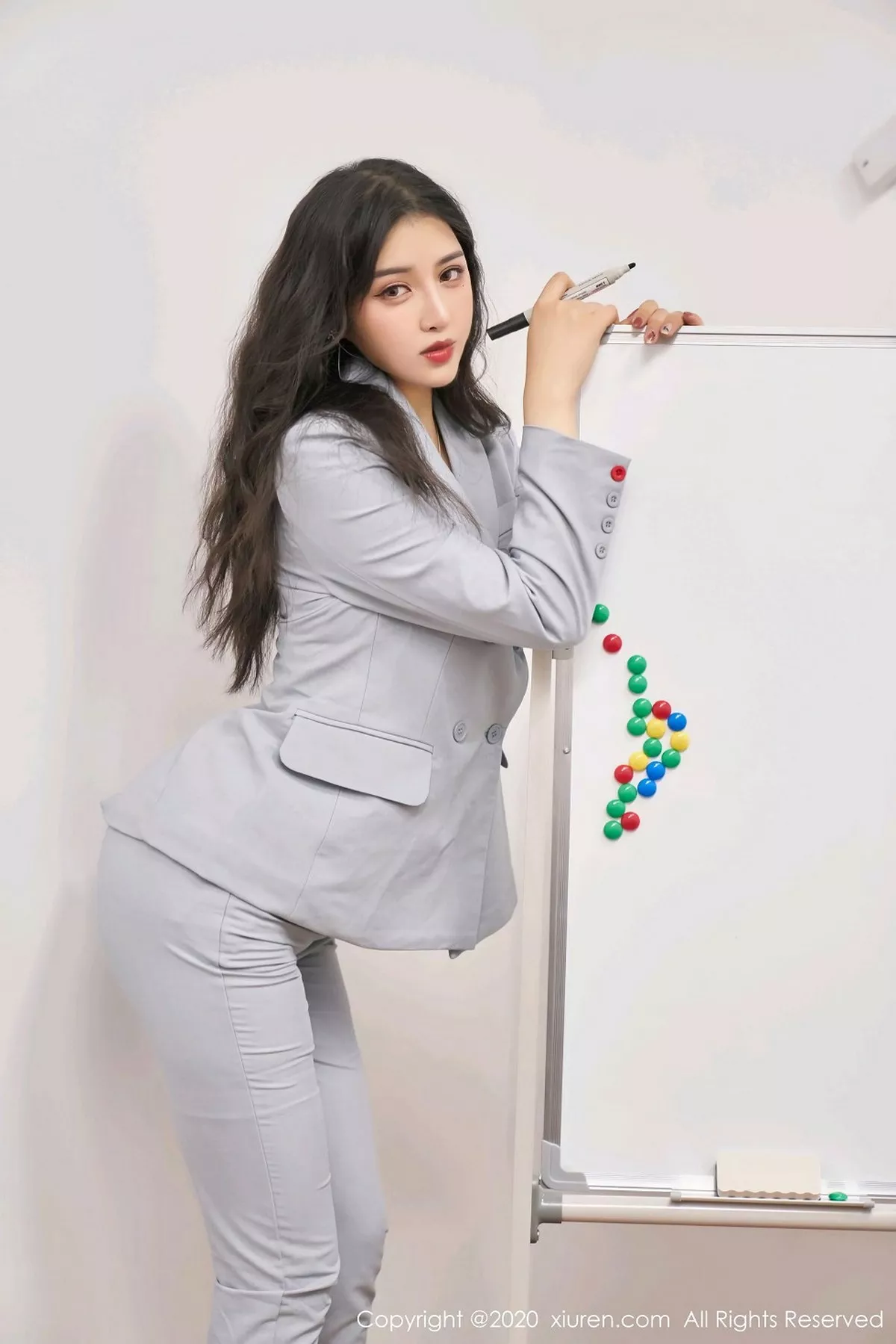 秀人集.com_[XiuRen秀人网]No.2878_嫩模韩静安经典职场职业装半脱露精致镂空内衣秀翘臀诱惑写真58P