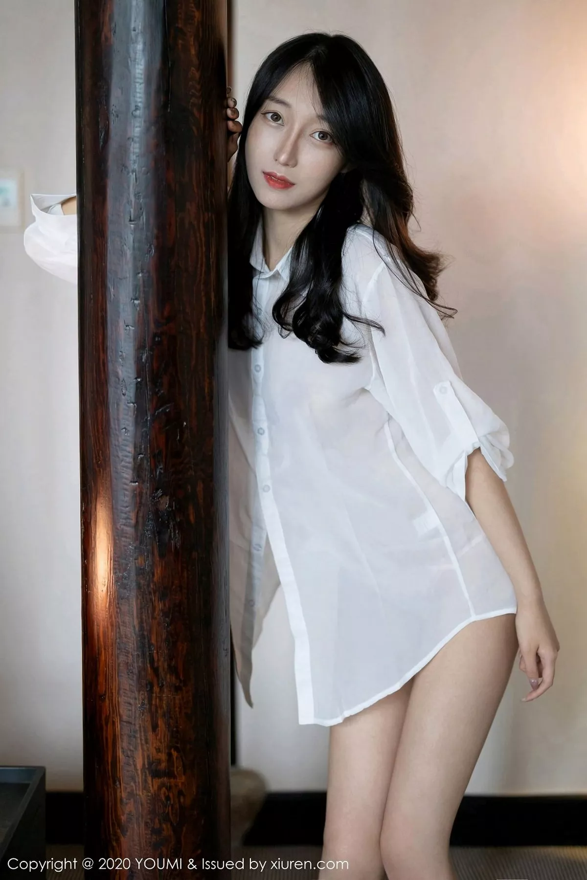 秀人集.com_[YouMi尤蜜荟]Vol.560_丽质美人玥儿玥er杭州旅拍薄透白衬衫配蕾丝内裤撩人诱惑写真64P