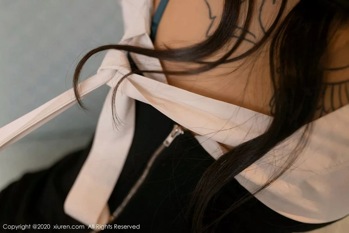 秀人集.com_[XiuRen秀人网]No.2948_嫩模陈小喵剧情主题性感内衣配无内黑丝裤袜秀翘臀屁沟诱惑写真75P