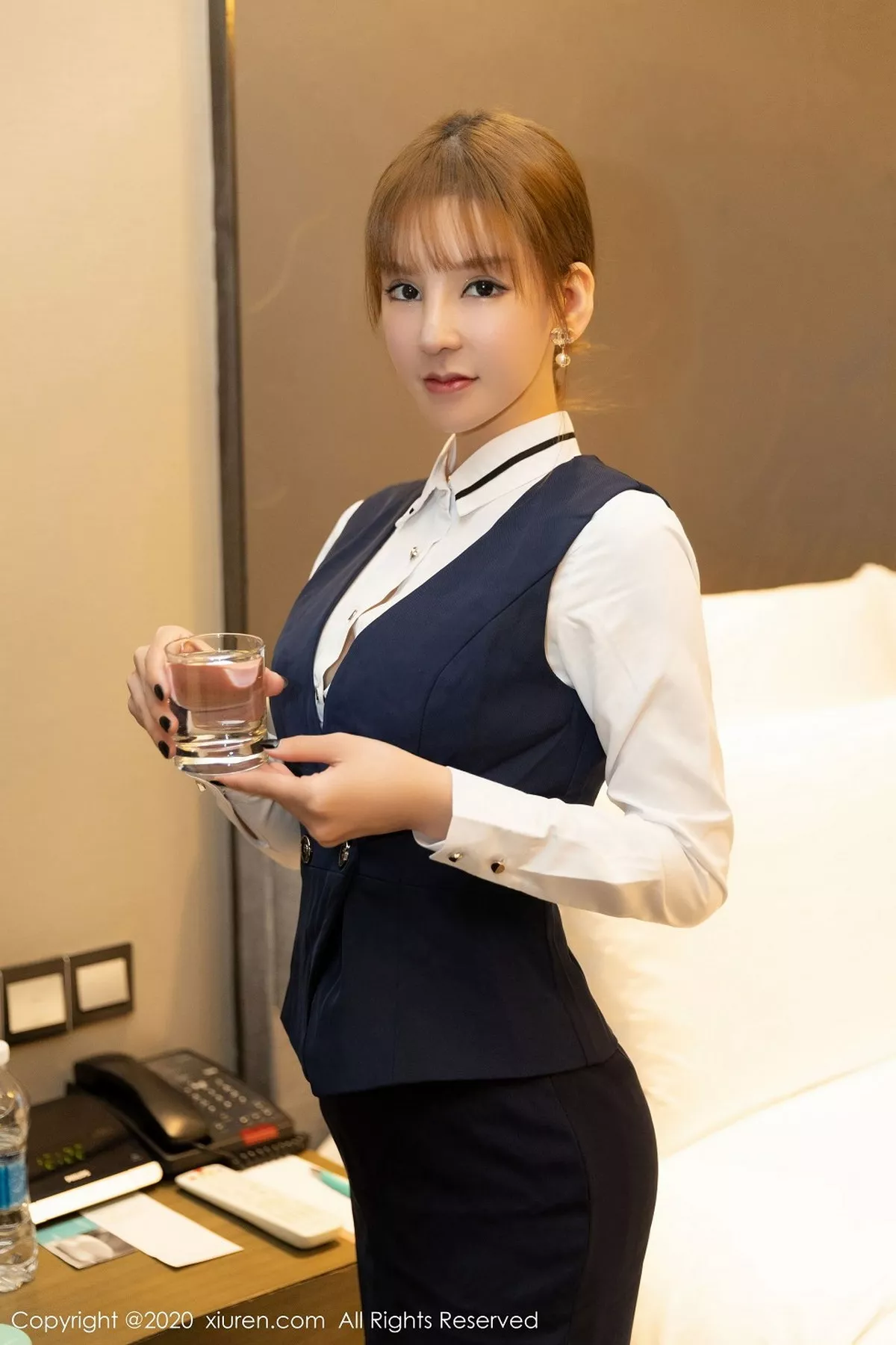 秀人集.com_[XiuRen秀人网]No.2962_女神周于希Sandy私人经理剧情主题性感内衣配开档黑丝裤袜诱惑写真88P