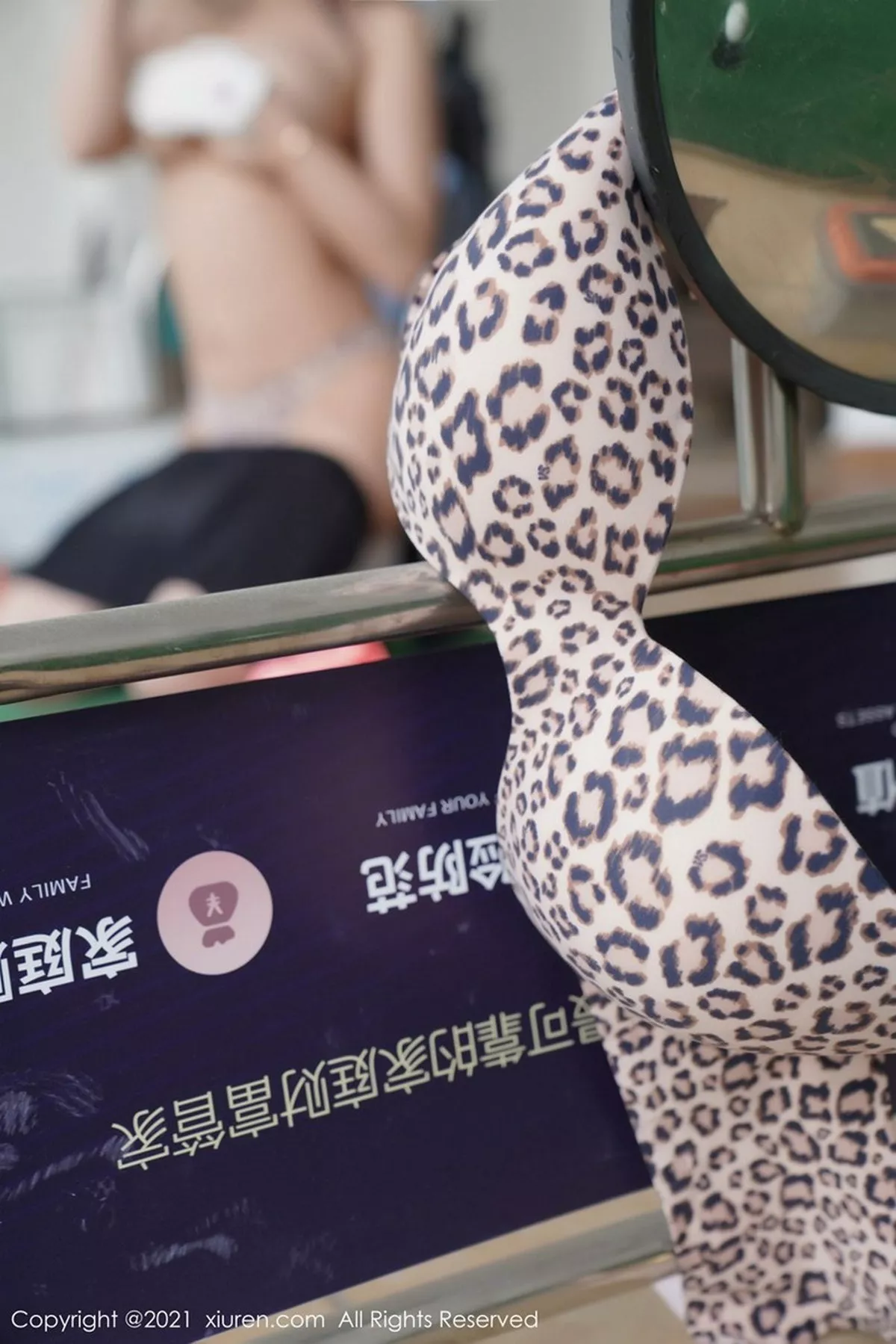 秀人集.com_[XiuRen秀人网]No.2966_御姐果儿江浙沪旅拍高尔夫女郎主题狂野豹纹内衣撩人诱惑写真61P